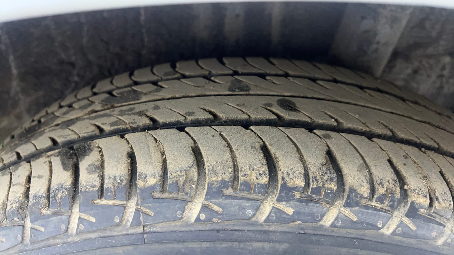 Used 2020 Maruti Suzuki Wagon R ZXi 1.2 Petrol Manual tyres LEFT REAR TYRE TREAD VIEW