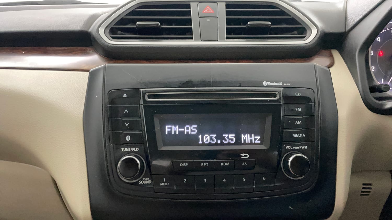 Used 2019 Maruti Suzuki Dzire ZXi AMT Petrol Automatic top_features Integrated (in-dash) music system