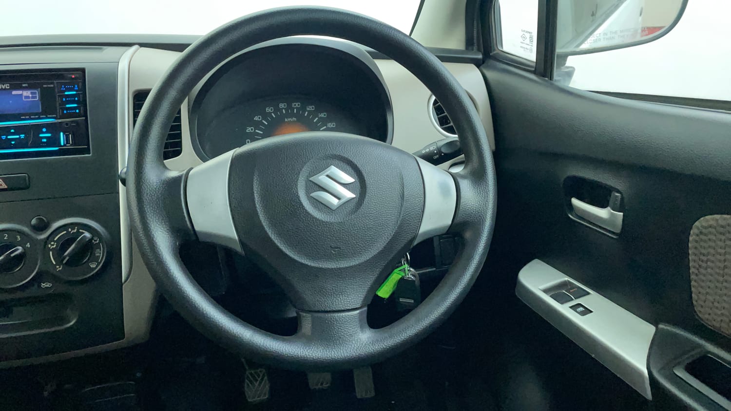 Used 2013 Maruti Suzuki Wagon R LXI Petrol Manual interior STEERING VIEW