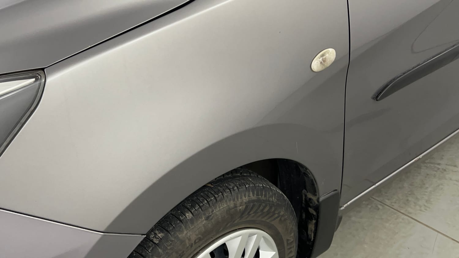 Used 2016 Maruti Suzuki Celerio VXi AMT Petrol Automatic dents MINOR SCRATCH