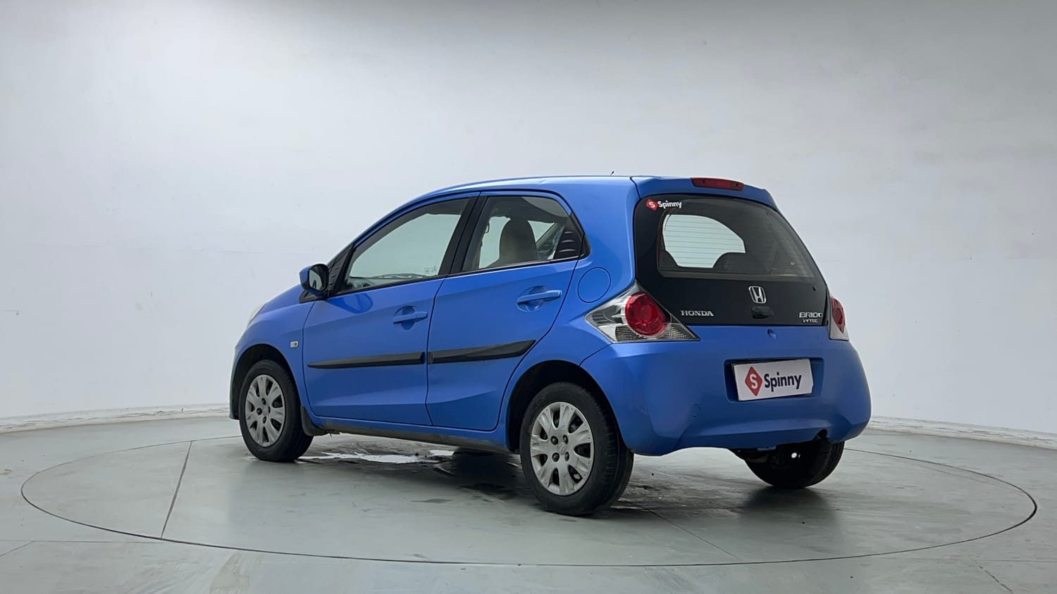 Used 2013 Honda Brio S MT Petrol Manual exterior LEFT REAR CORNER VIEW