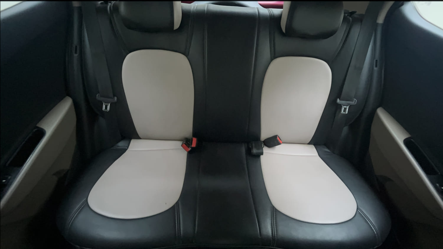 Used 2017 Hyundai Grand i10 Asta 1.1 CRDi Diesel Manual interior REAR SEAT CONDITION VIEW