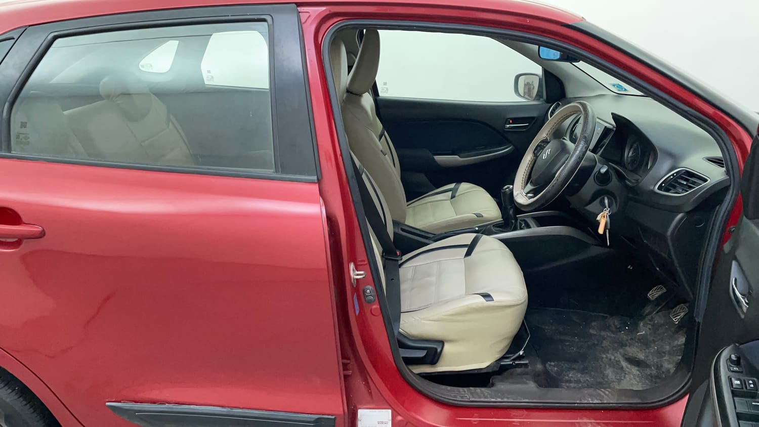 Used 2019 Maruti Suzuki Baleno Delta MT Petrol Manual interior RIGHT SIDE FRONT DOOR CABIN VIEW