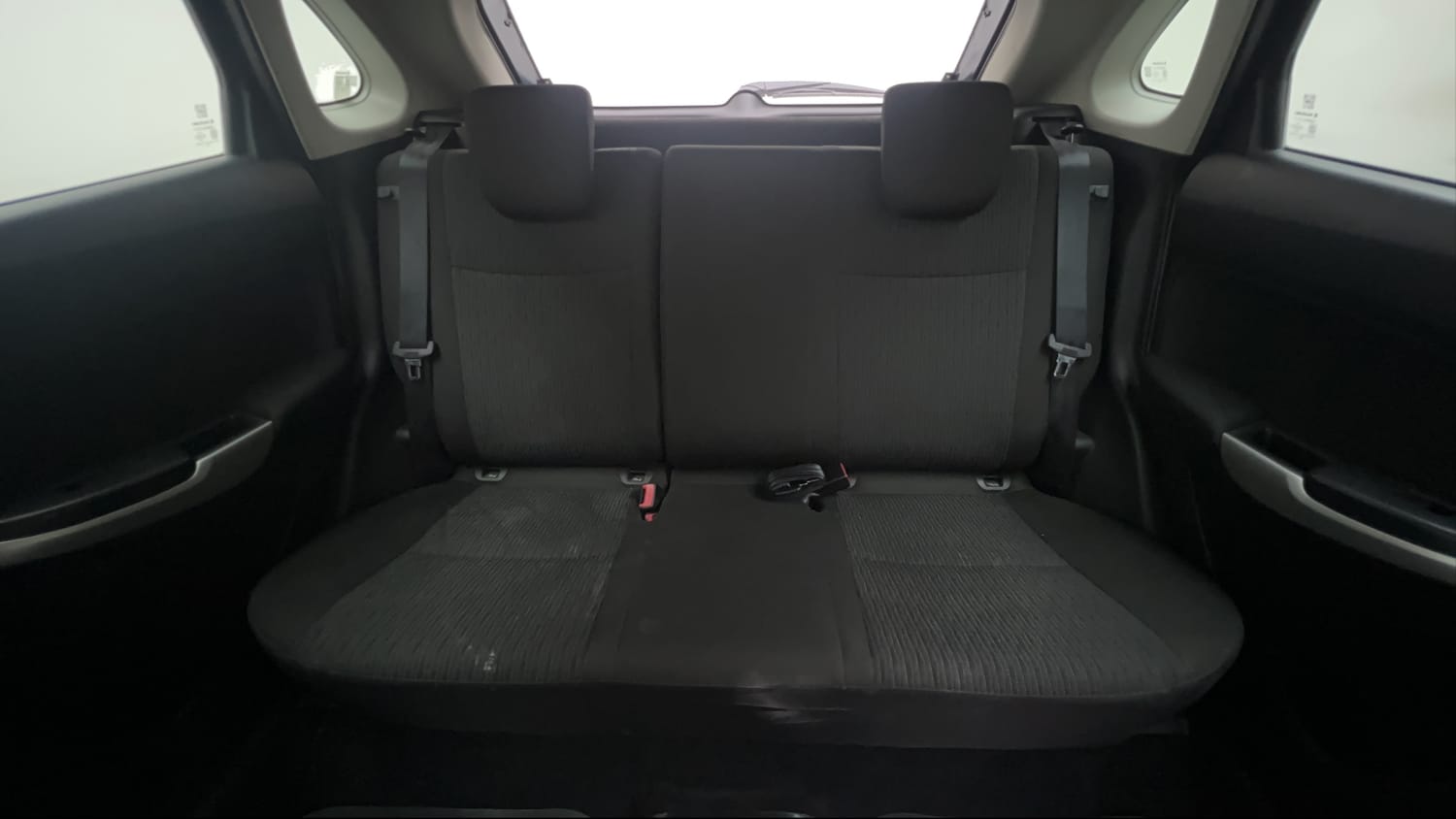 Used 2018 Maruti Suzuki Baleno Alpha 1.2 Petrol Manual interior REAR SEAT CONDITION VIEW