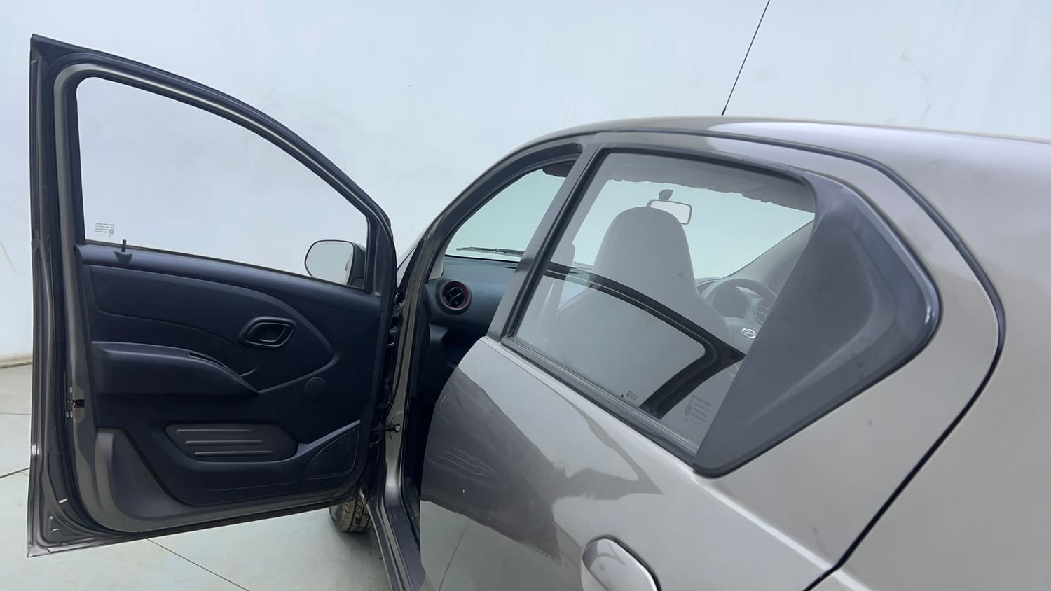 Used 2016 Datsun Redi-GO S Petrol Manual interior LEFT FRONT DOOR OPEN VIEW