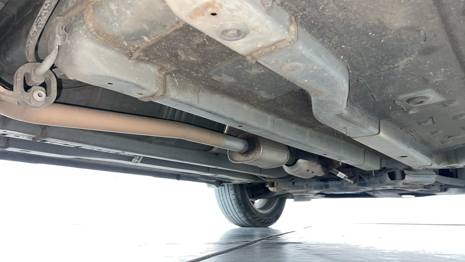 Used 2022 Hyundai Creta SX 1.5 Petrol Executive Petrol Manual extra REAR RIGHT UNDERBODY VIEW