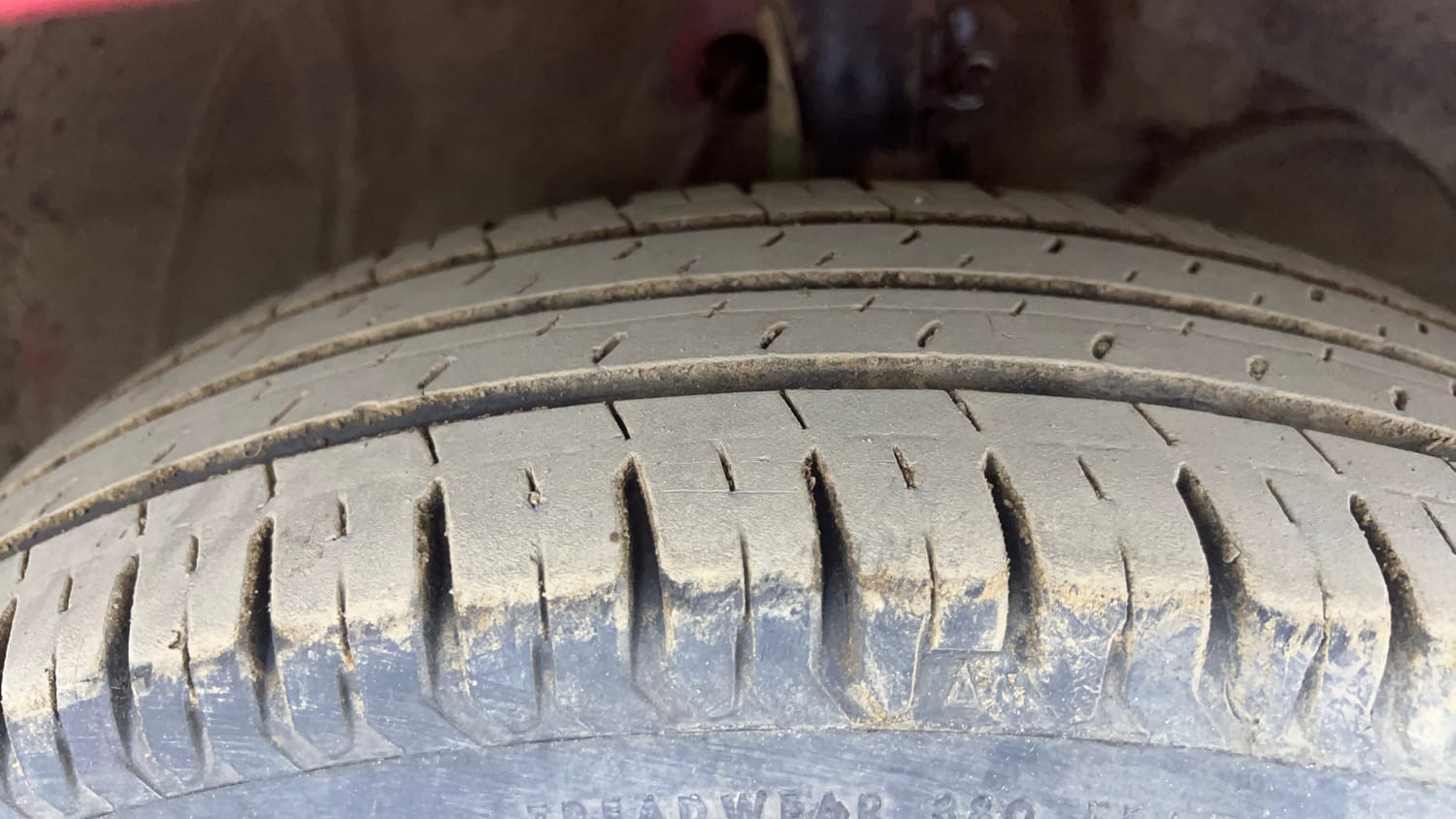 Used 2019 Maruti Suzuki Swift VDi Diesel Manual tyres RIGHT FRONT TYRE TREAD VIEW