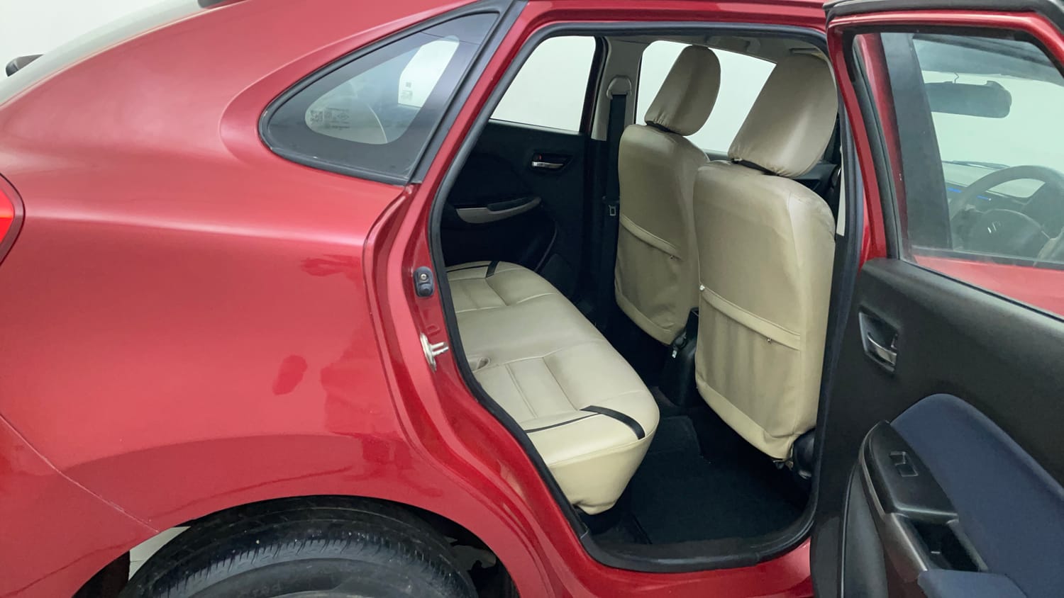 Used 2019 Maruti Suzuki Baleno Delta MT Petrol Manual interior RIGHT SIDE REAR DOOR CABIN VIEW