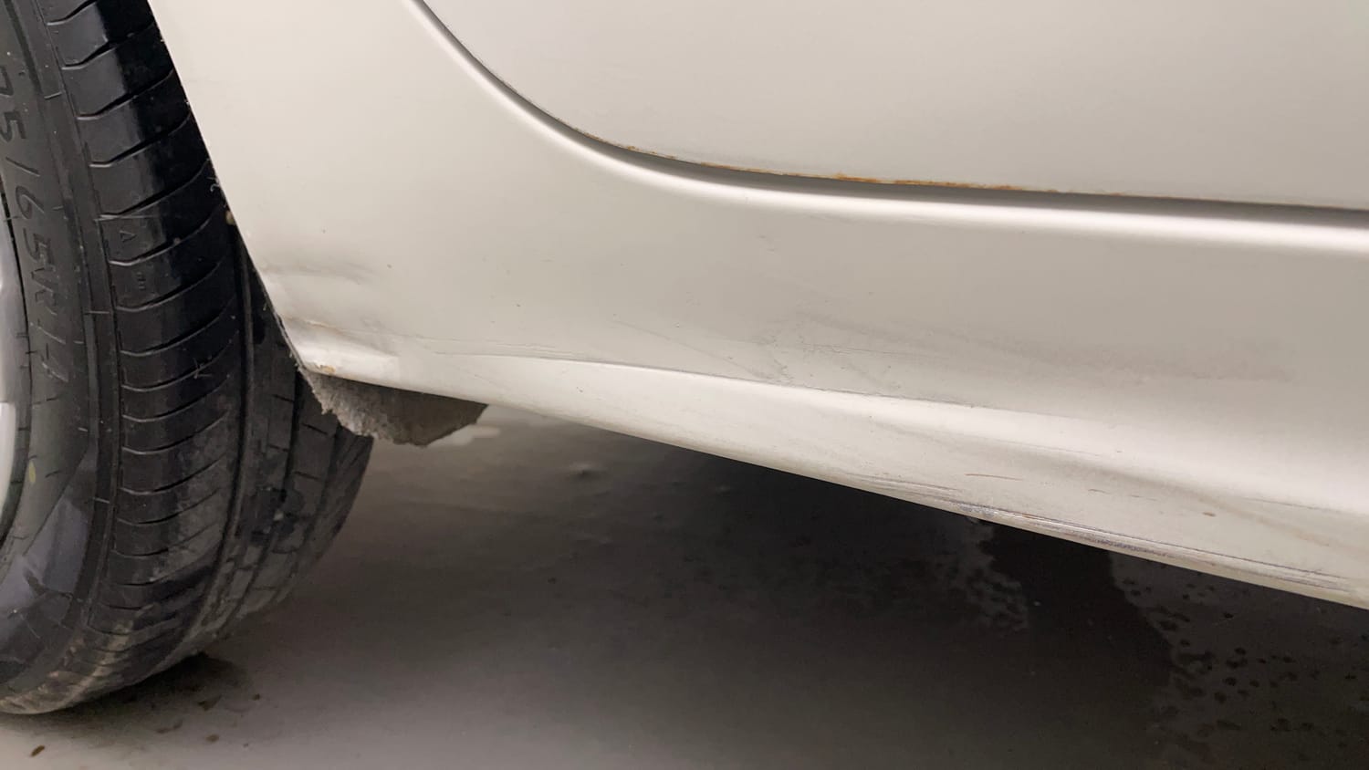 Used 2016 Tata Tiago Revotron XT Petrol Manual dents MINOR SCRATCH