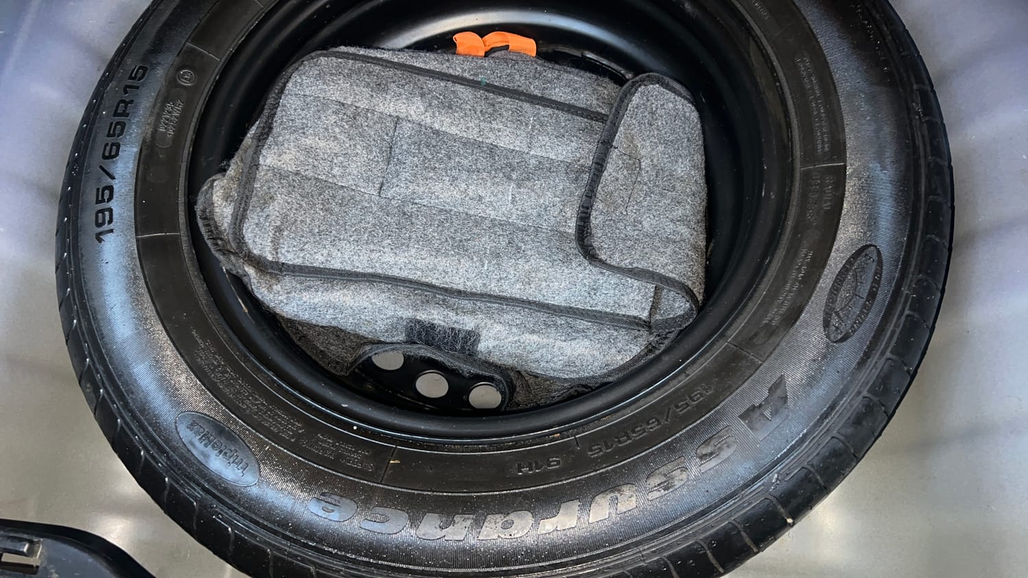 Used 2019 Hyundai Venue S 1.2 Petrol Petrol Manual tyres SPARE TYRE VIEW