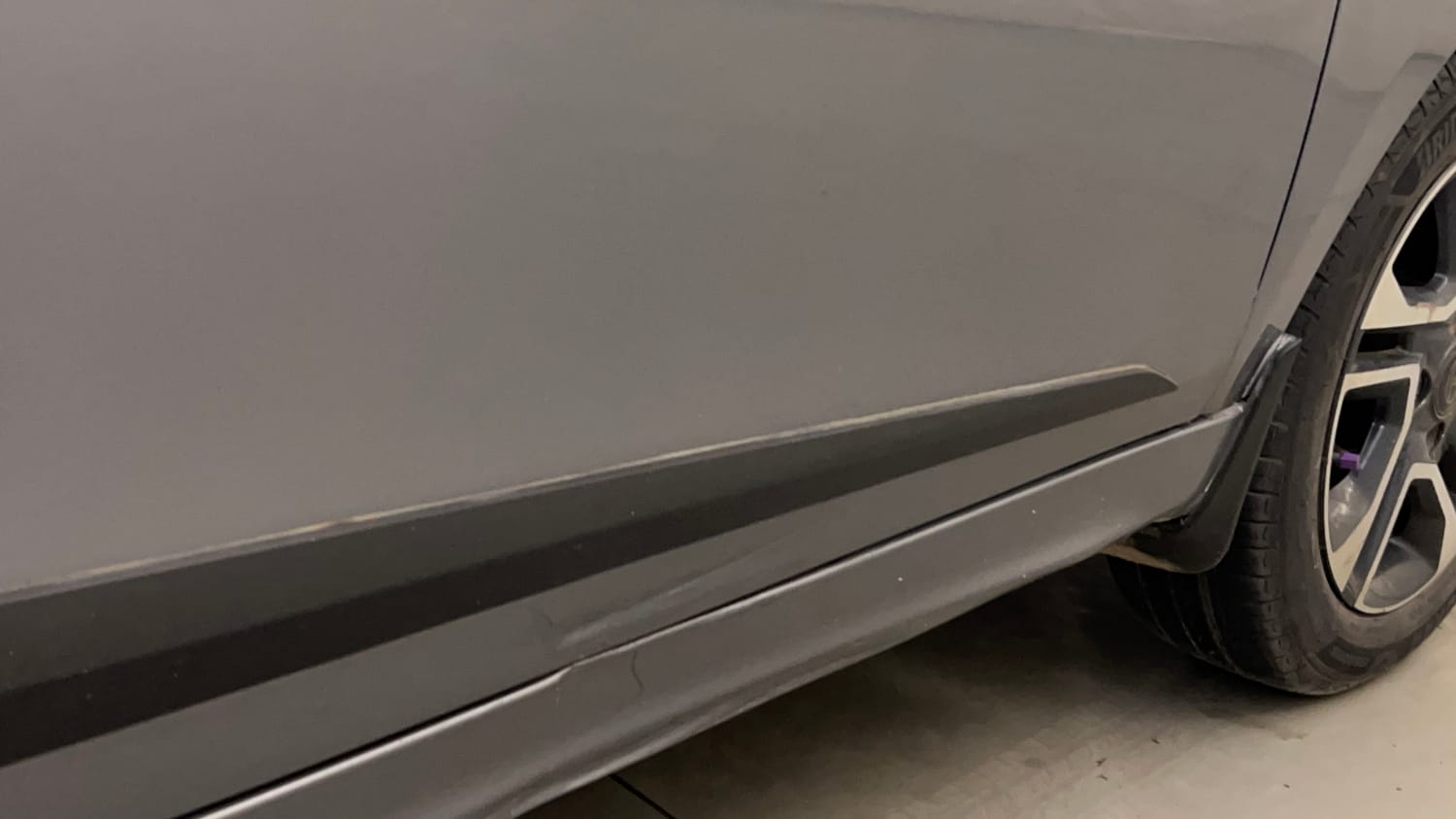 Used 2019 Tata Tiago Revotron XZA Plus Petrol Automatic dents MINOR SCRATCH