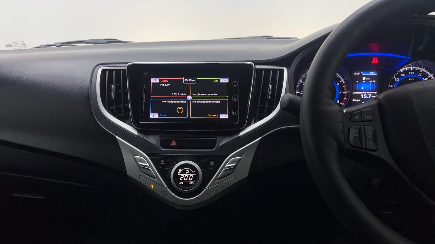 Used 2018 Maruti Suzuki Baleno Alpha 1.2 Petrol Manual interior MUSIC SYSTEM & AC CONTROL VIEW
