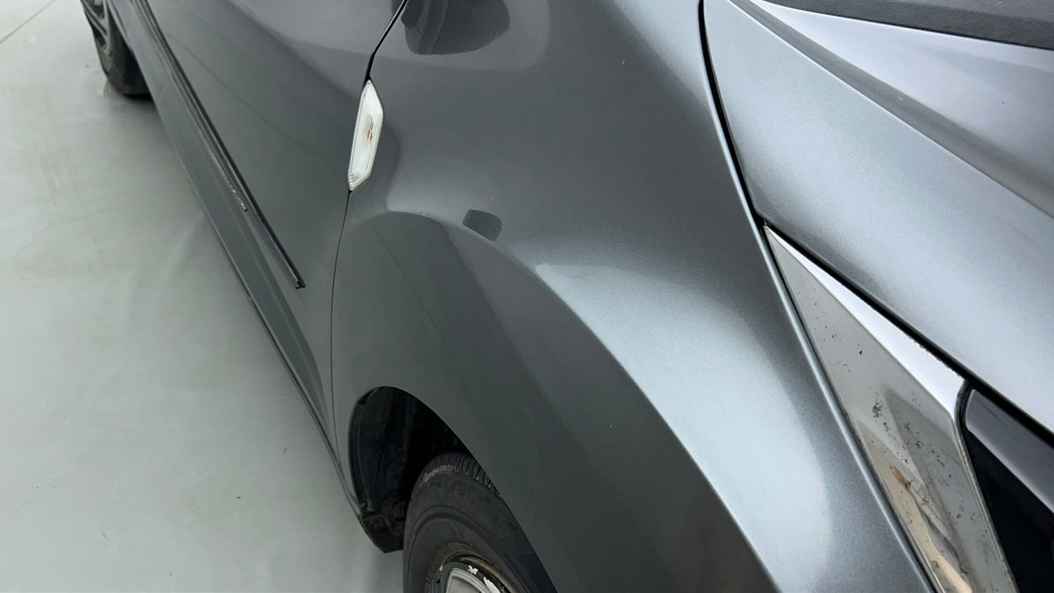 Used 2022 Tata Altroz XE Petrol Petrol Manual dents MINOR SCRATCH