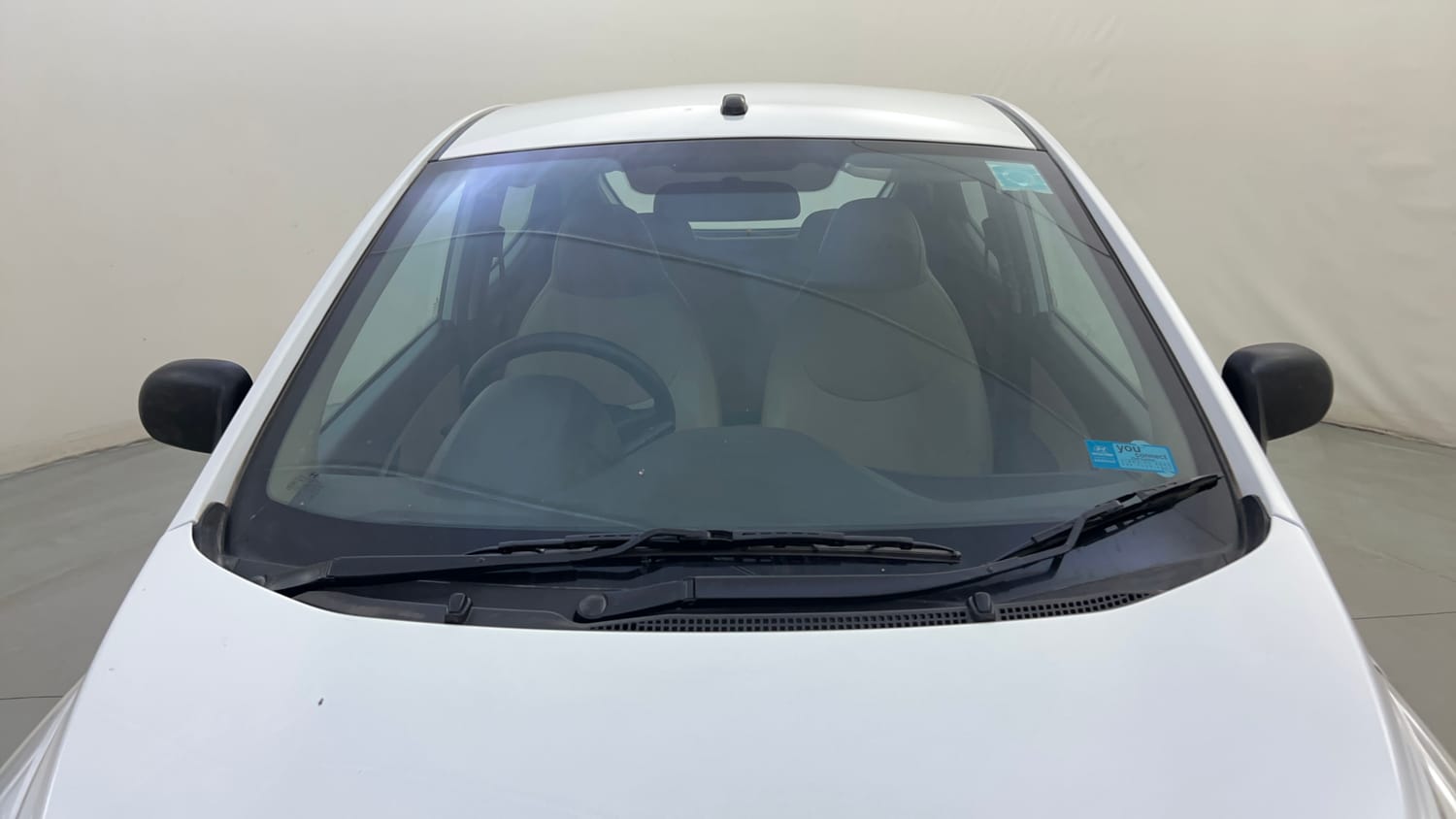 Used 2018 Hyundai Eon Era + Petrol Manual exterior FRONT WINDSHIELD VIEW