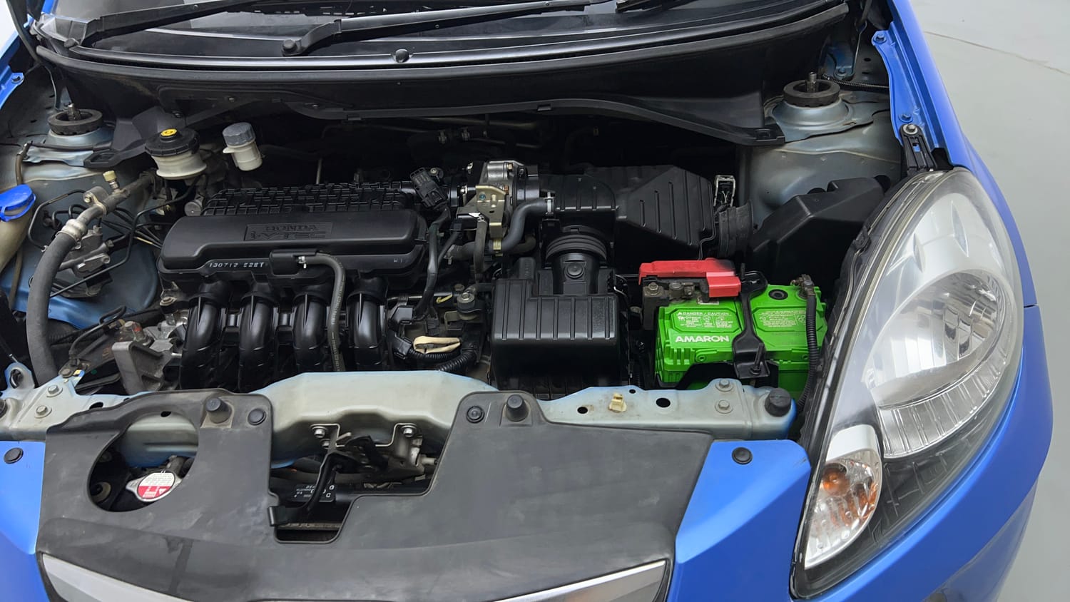 Used 2013 Honda Brio S MT Petrol Manual engine ENGINE LEFT SIDE VIEW