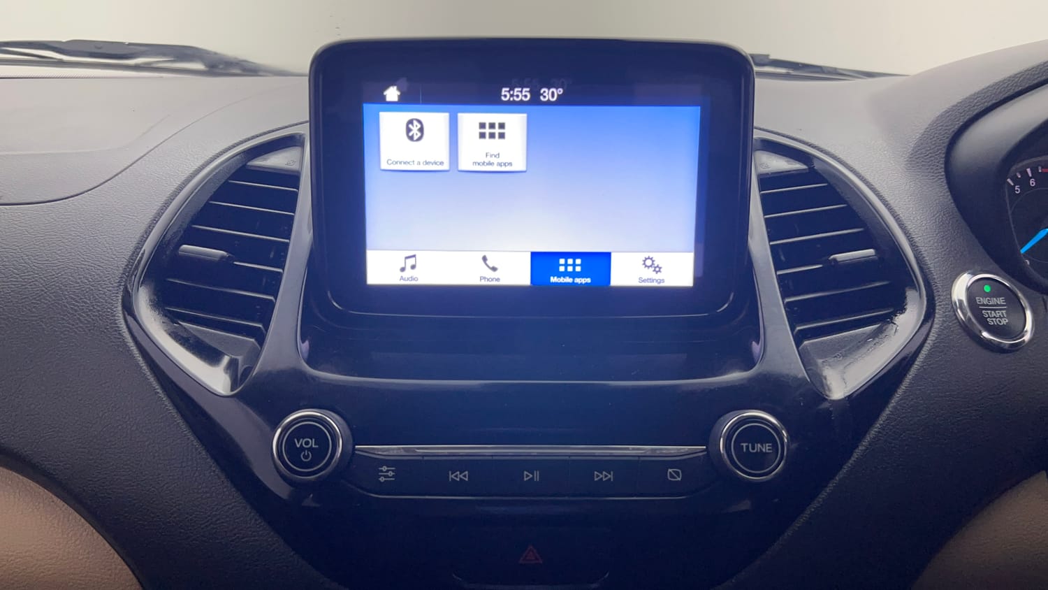Used 2019 Ford Figo Aspire Titanium Plus 1.2 Ti-VCT Petrol Manual top_features Touch screen infotainment system