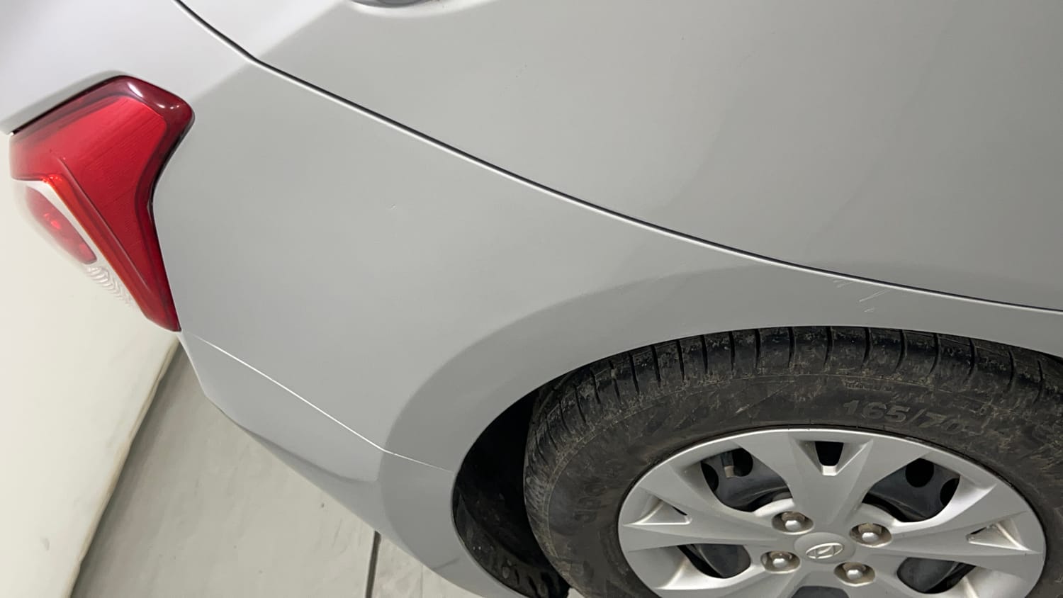 Used 2014 Hyundai Grand i10 Sportz 1.2 Kappa VTVT Petrol Manual dents MINOR SCRATCH