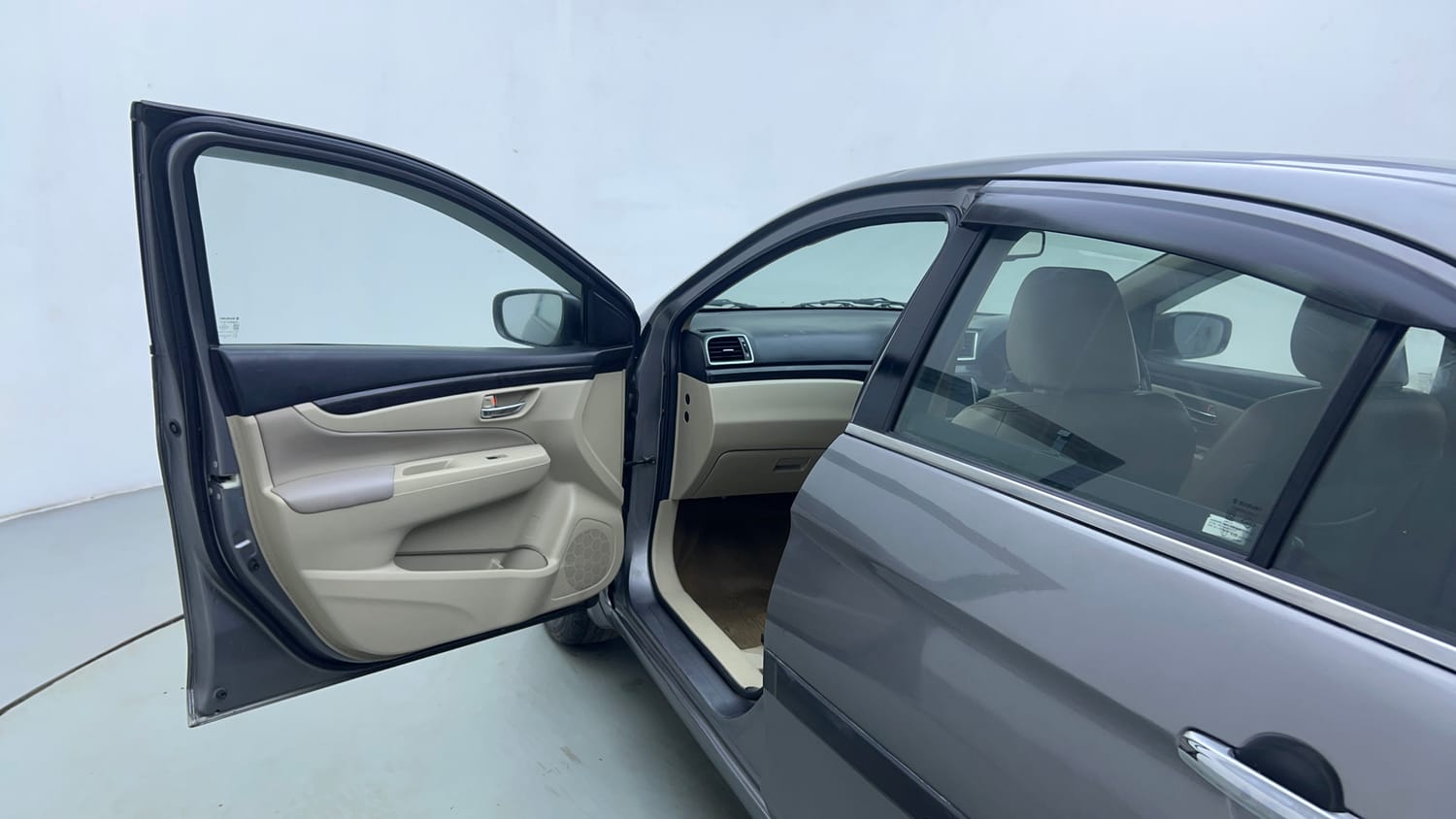 Used 2017 Maruti Suzuki Ciaz ZXI+ Petrol Manual interior LEFT FRONT DOOR OPEN VIEW