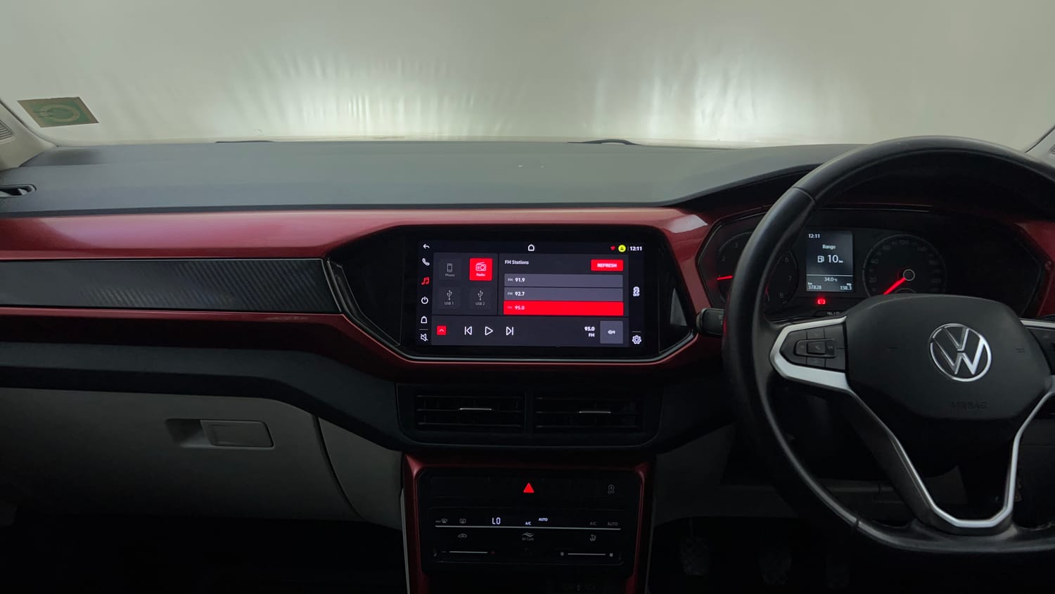 Used 2022 Volkswagen Taigun GT 1.5 TSI MT Petrol Manual interior MUSIC SYSTEM & AC CONTROL VIEW