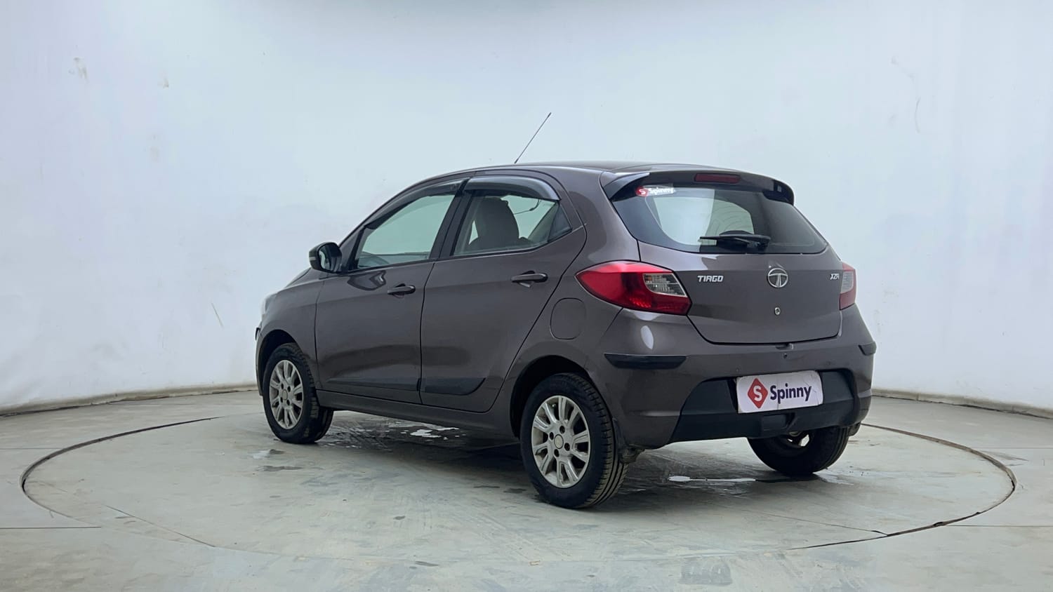 Used 2018 Tata Tiago Revotron XZA Petrol Automatic exterior LEFT REAR CORNER VIEW