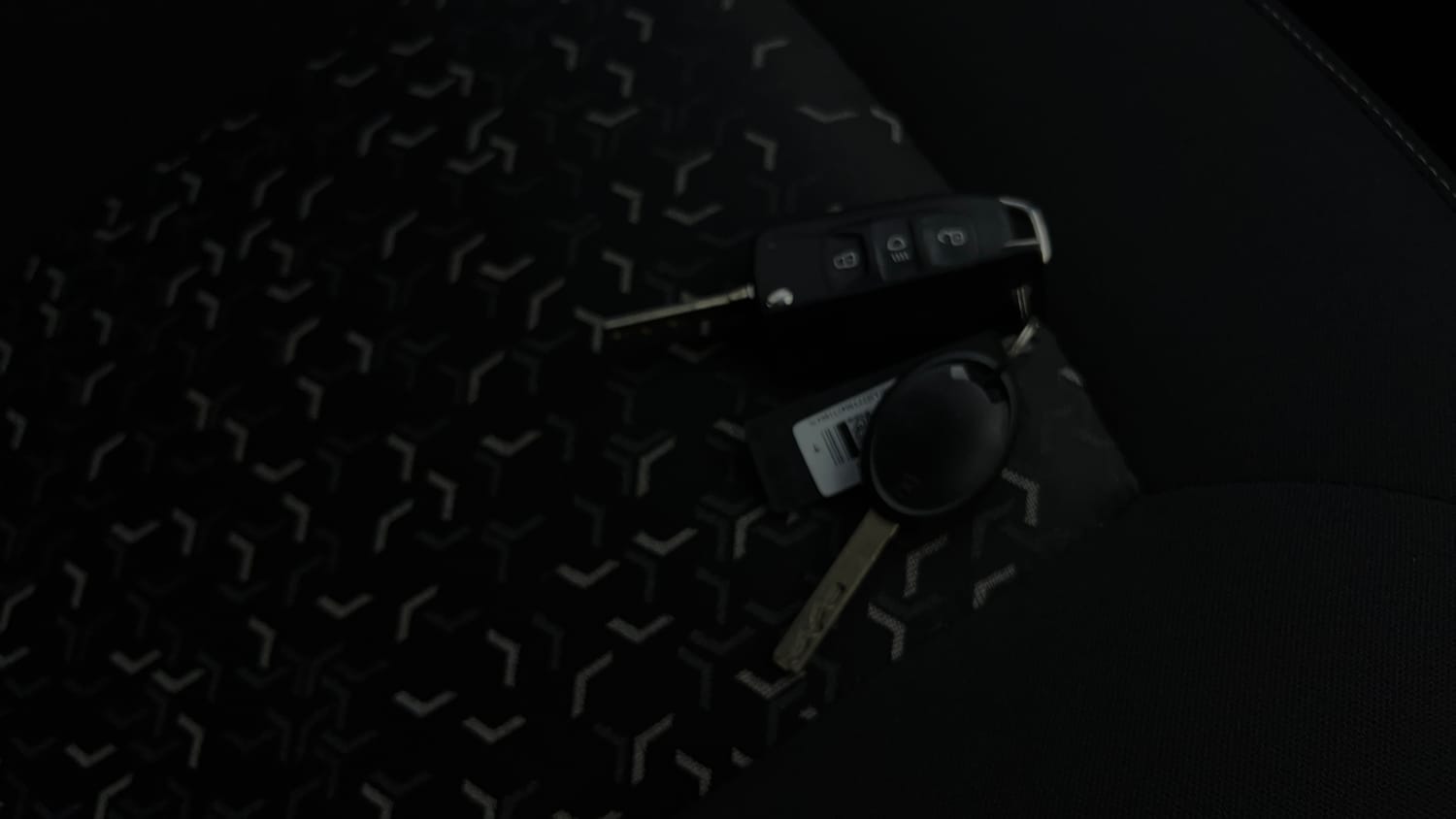 Used 2023 Tata Tiago XZA Plus Petrol Automatic extra CAR KEY VIEW