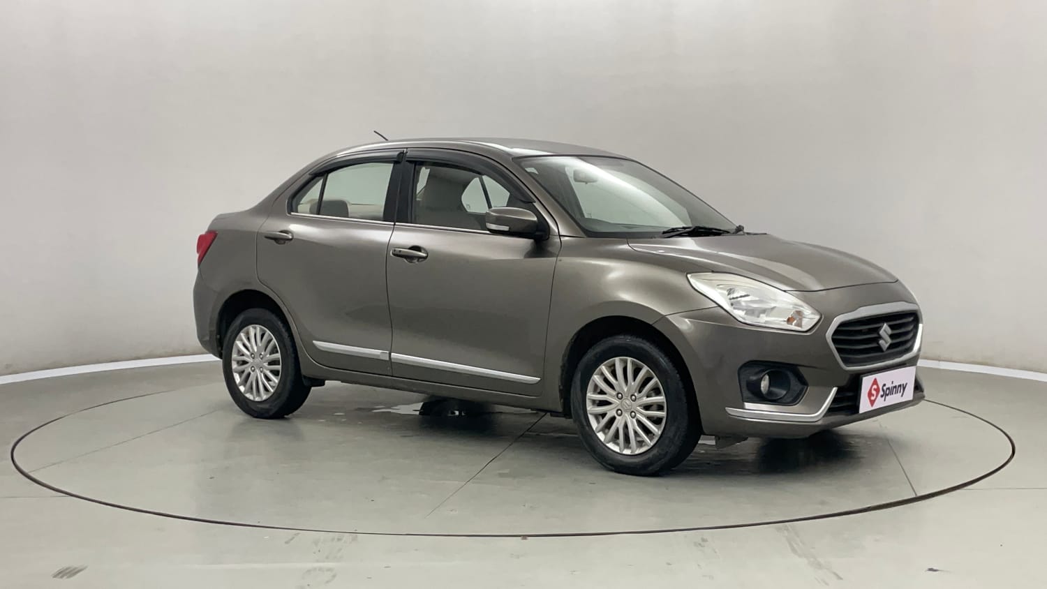 Used 2019 Maruti Suzuki Dzire ZXi AMT Petrol Automatic exterior RIGHT FRONT CORNER VIEW