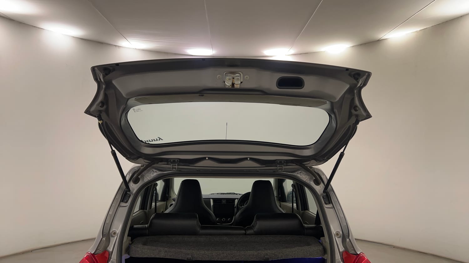 Used 2016 Maruti Suzuki Celerio VXi AMT Petrol Automatic interior DICKY DOOR OPEN VIEW