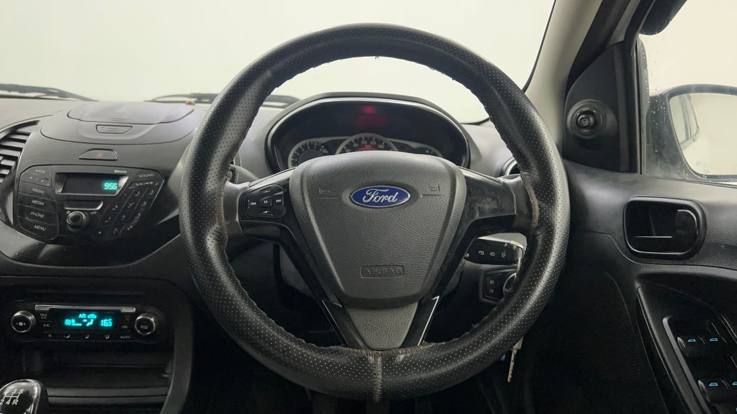Used 2017 Ford Figo Titanium 1.2 Ti-VCT Petrol Manual interior STEERING VIEW
