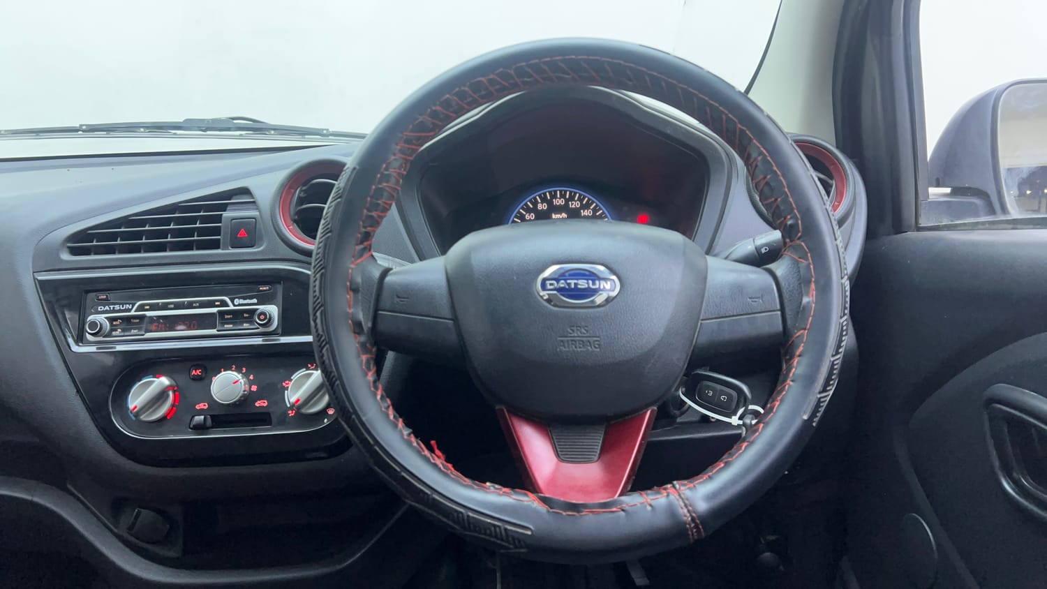 Used 2016 Datsun Redi-GO S Petrol Manual interior STEERING VIEW