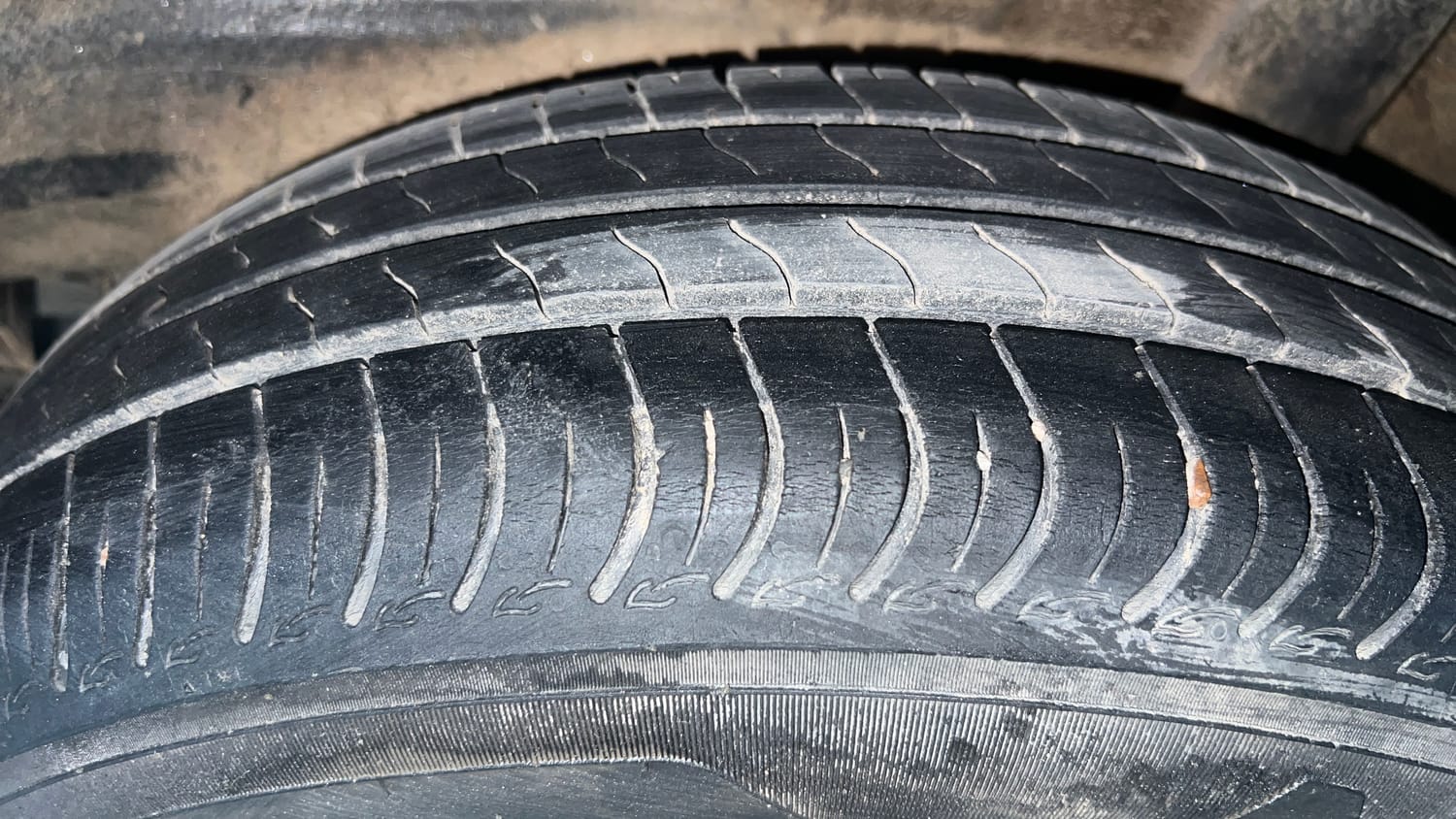 Used 2023 Maruti Suzuki Wagon R VXI 1.0 Petrol Manual tyres LEFT REAR TYRE TREAD VIEW
