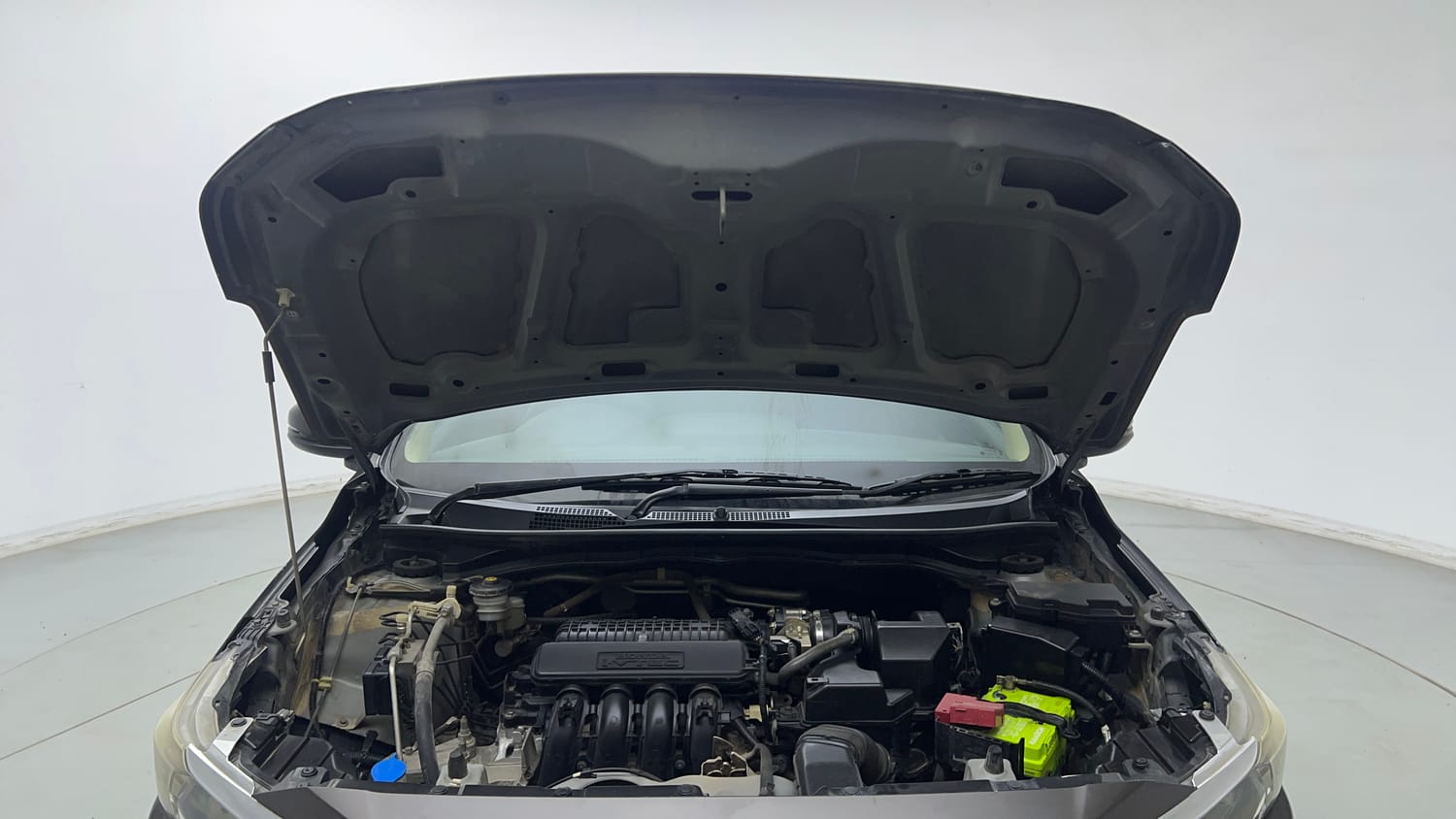 Used 2020 Honda Amaze 1.2 S MT Petrol Petrol Manual engine ENGINE & BONNET OPEN FRONT VIEW