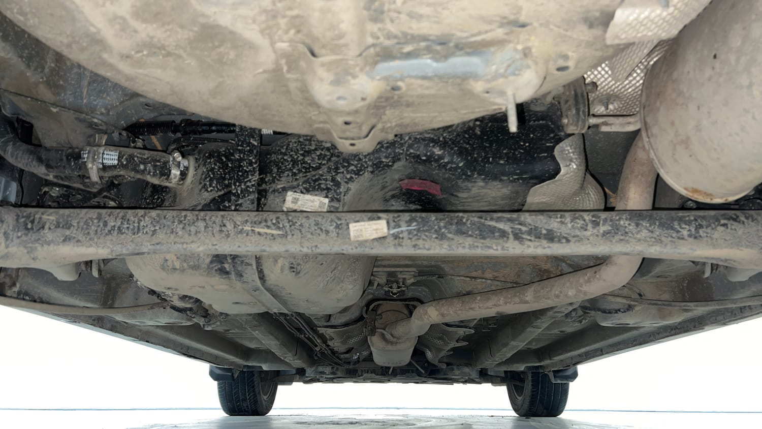 Used 2025 Mahindra XUV 3XO AX7 1.2 Petrol AT Petrol Automatic extra REAR UNDERBODY VIEW (TAKEN FROM REAR)