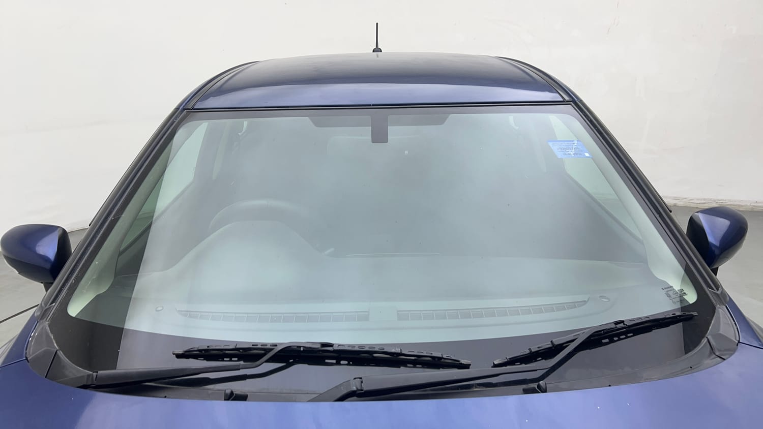 Used 2018 Maruti Suzuki Baleno Alpha 1.2 Petrol Manual exterior FRONT WINDSHIELD VIEW