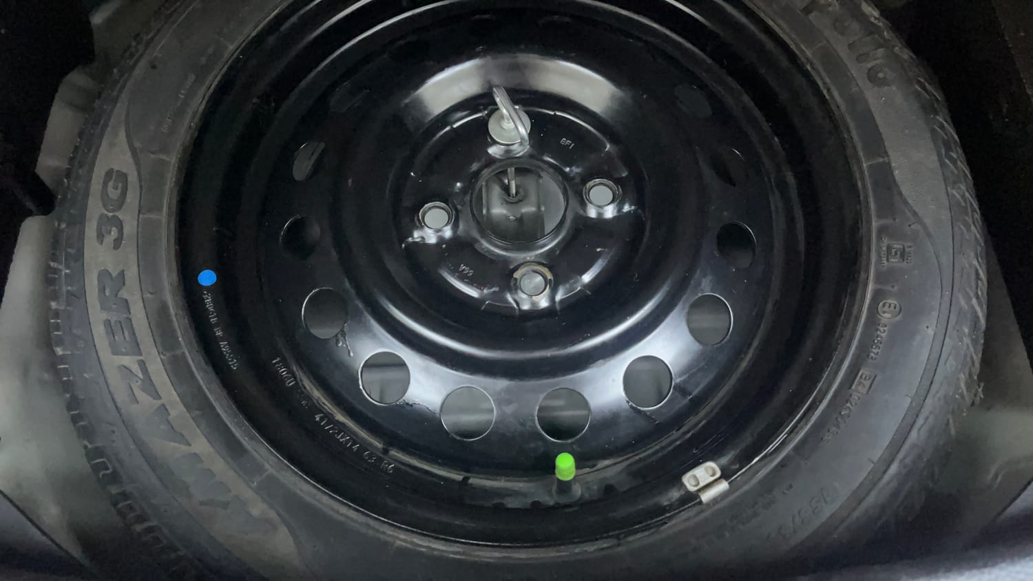 Used 2019 Maruti Suzuki Wagon R 1.0 VXI AMT (O) Petrol Automatic tyres SPARE TYRE VIEW