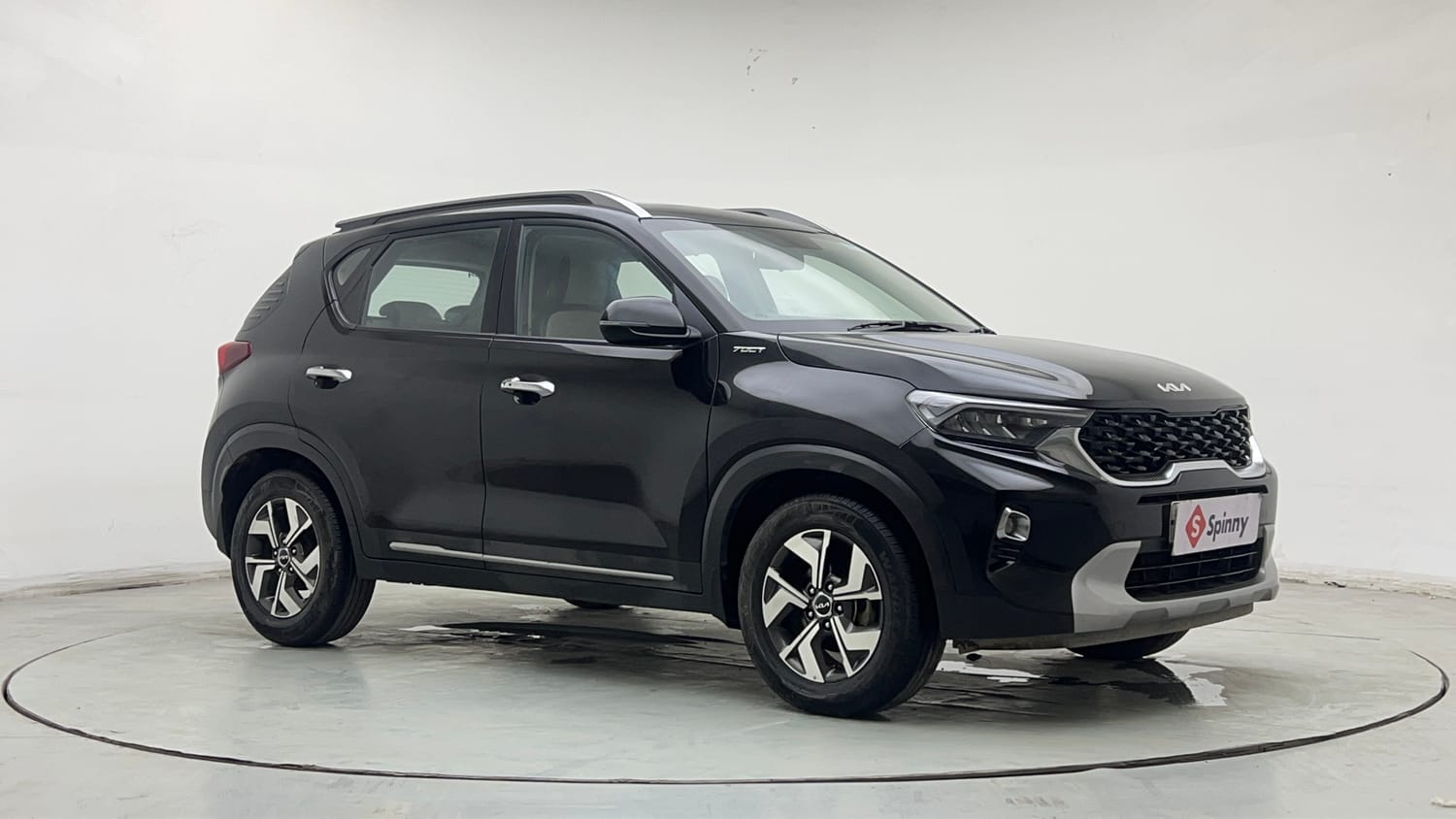 Used 2023 Kia Sonet HTX 1.0 DCT Petrol Automatic exterior RIGHT FRONT CORNER VIEW