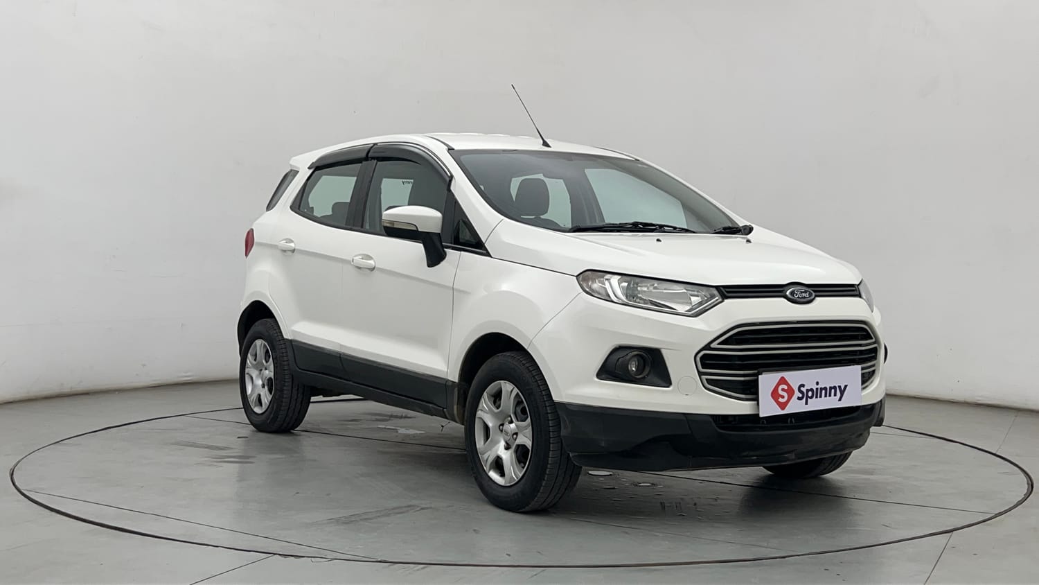 Used 2017 Ford EcoSport Trend 1.5L TDCi Diesel Manual exterior RIGHT FRONT CORNER VIEW