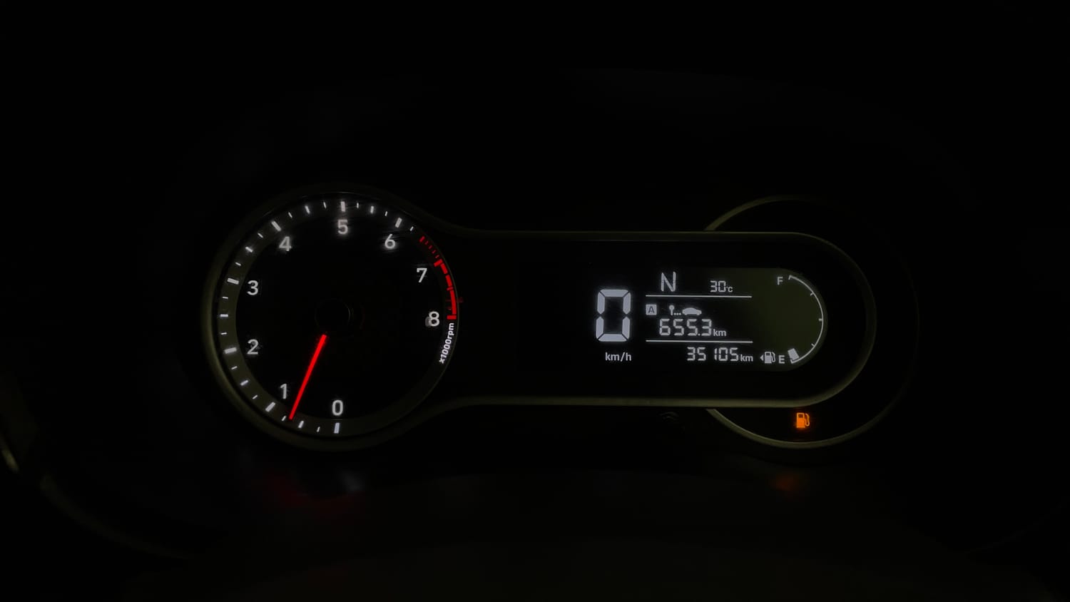 Used 2020 Hyundai Aura SX Plus 1.2 AMT Petrol Petrol Automatic interior CLUSTERMETER VIEW