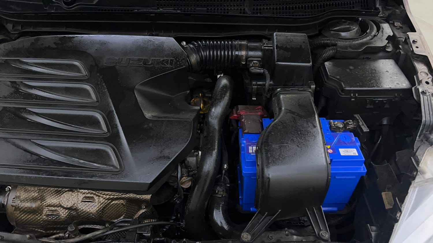 Used 2016 Maruti Suzuki S-Cross Delta 1.6 Diesel Manual engine ENGINE LEFT SIDE VIEW