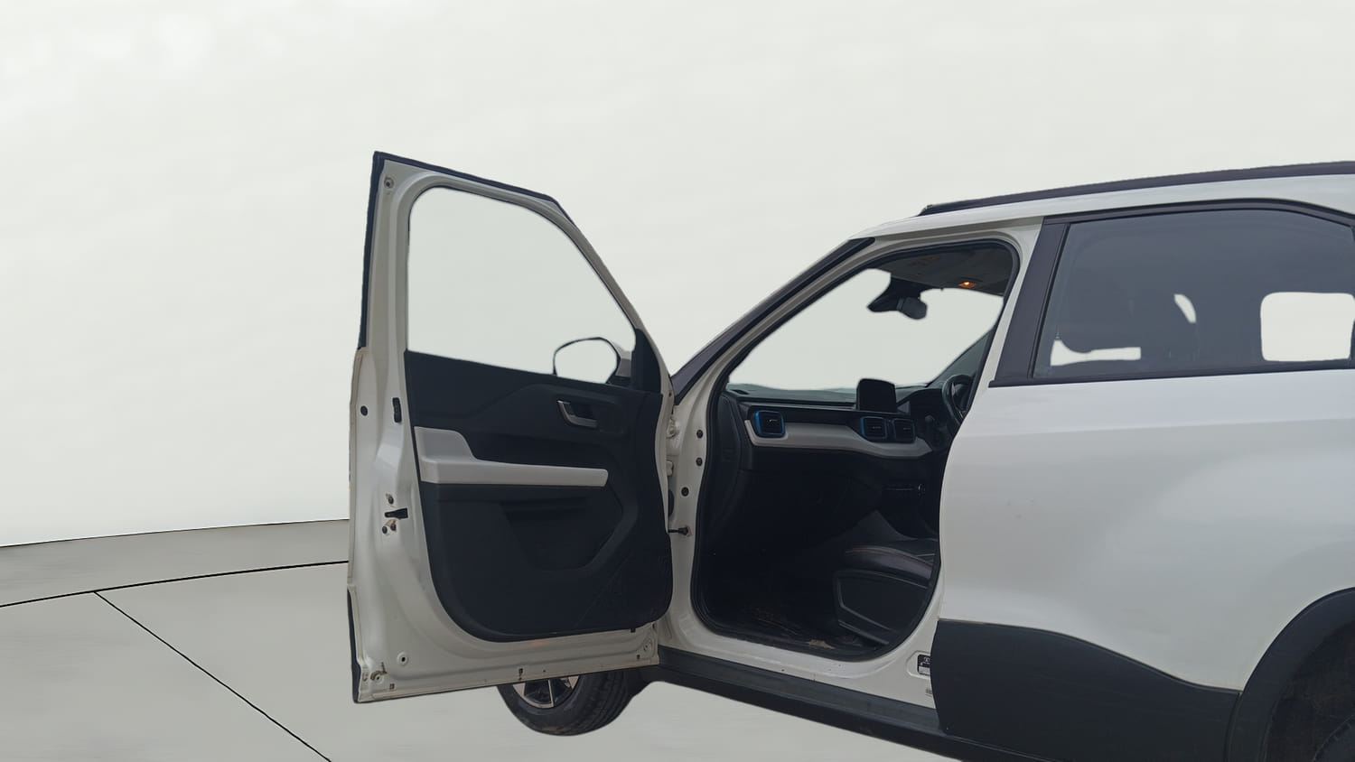 Used 2022 Tata Punch Creative MT Petrol Manual interior LEFT FRONT DOOR OPEN VIEW
