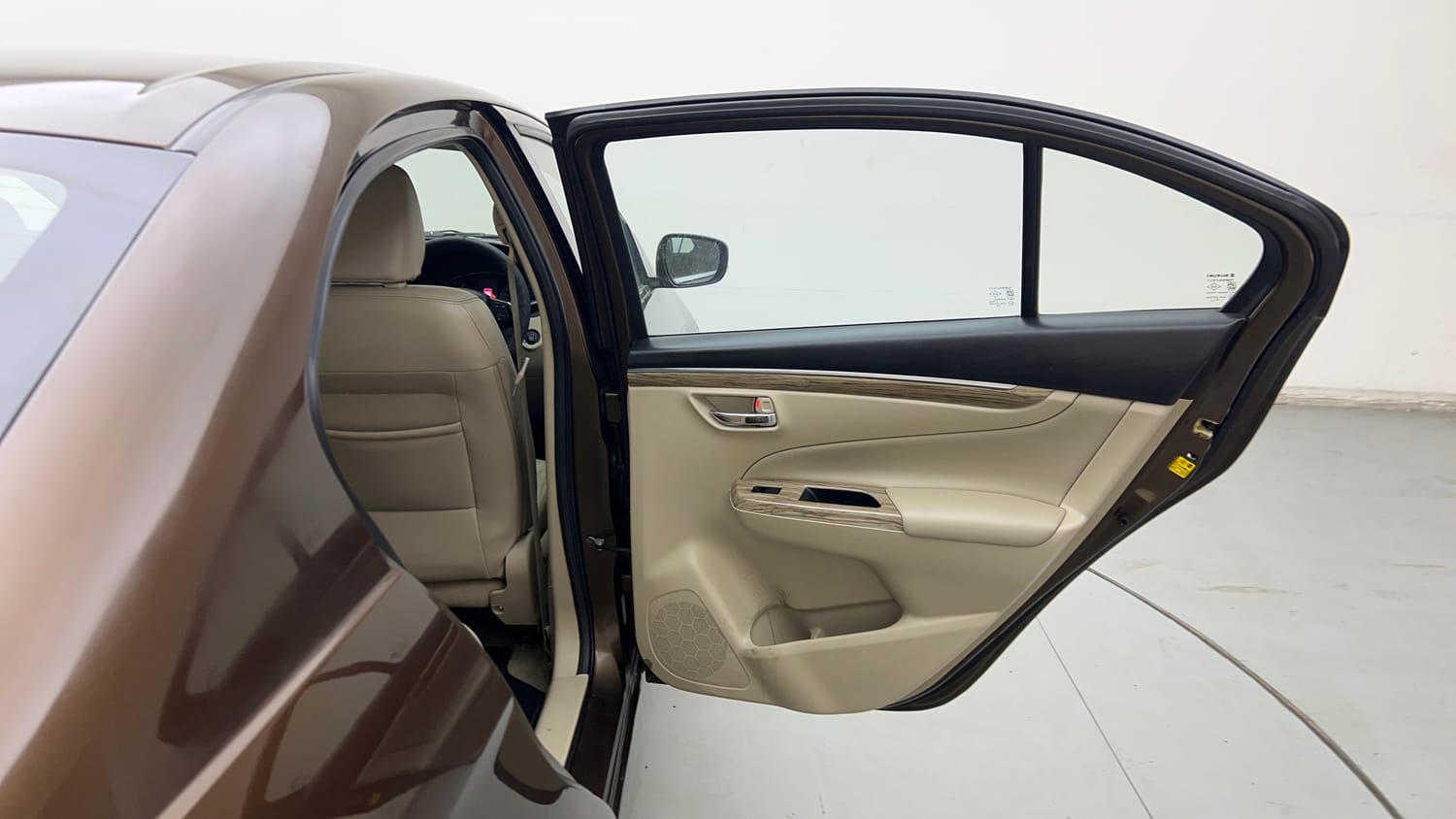 Used 2020 Maruti Suzuki Ciaz Alpha Hybrid 1.5 Petrol Manual interior RIGHT REAR DOOR OPEN VIEW
