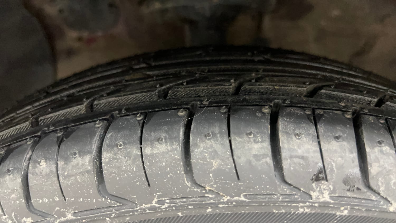 Used 2013 Hyundai Grand i10 Asta 1.2 Kappa VTVT (O) Petrol Manual tyres LEFT FRONT TYRE TREAD VIEW