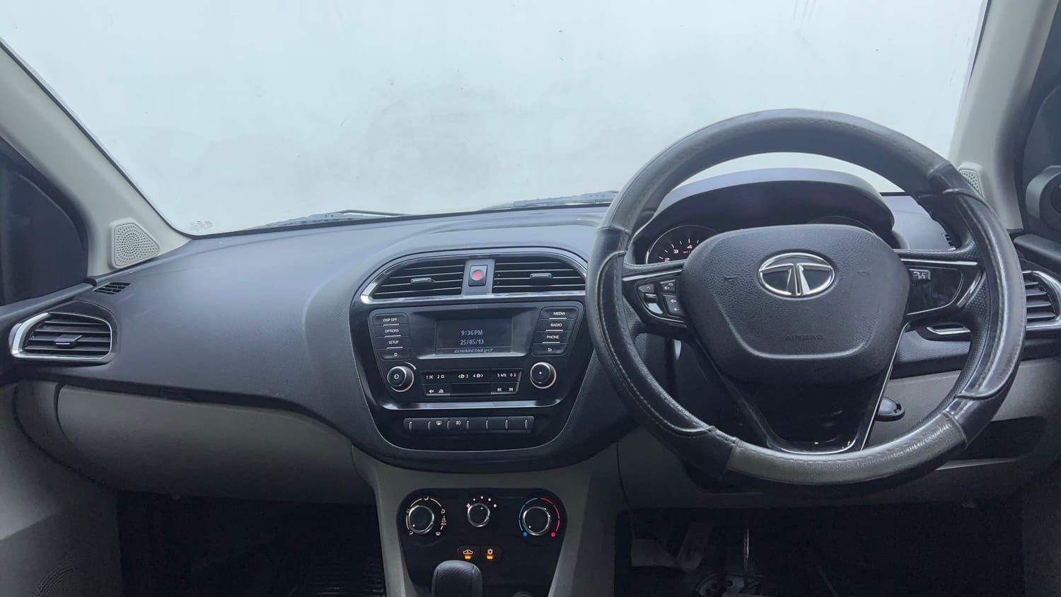 Used 2018 Tata Tiago Revotron XZA Petrol Automatic interior DASHBOARD VIEW