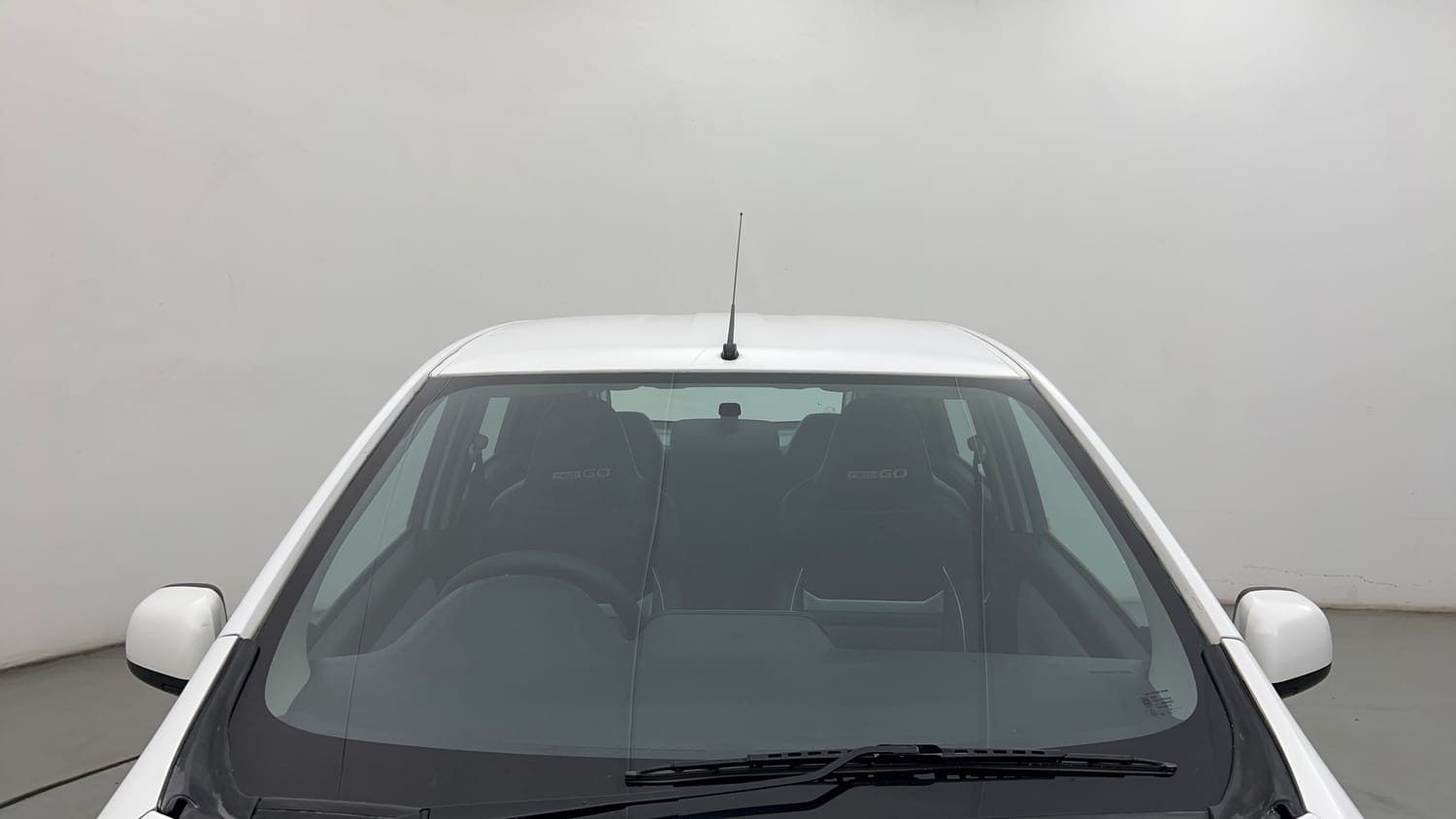 Used 2021 Datsun Redi-GO T(O) 1.0 AMT Petrol Automatic exterior FRONT WINDSHIELD VIEW