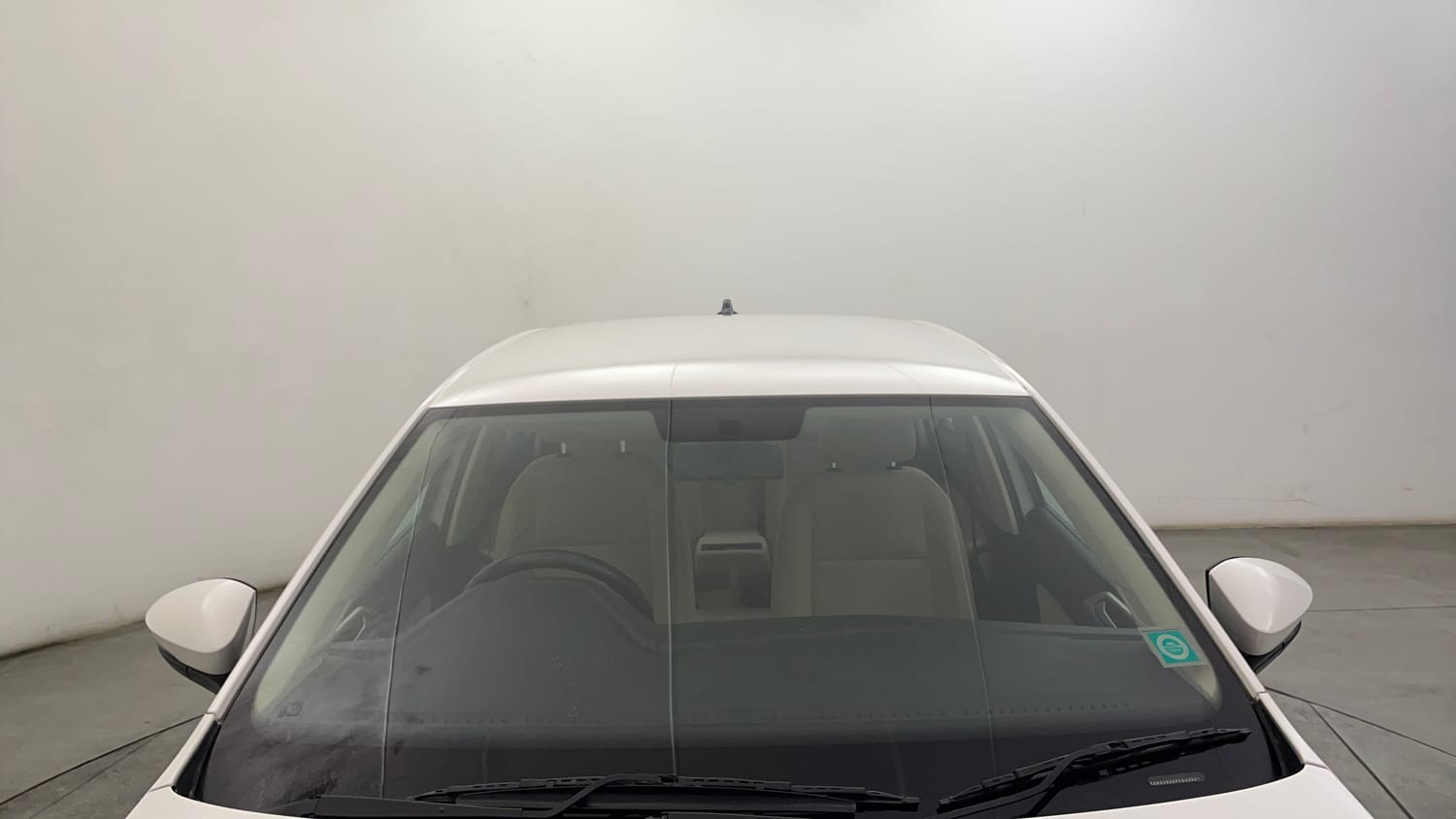 Used 2023 Volkswagen Virtus Highline 1.0 TSI MT Petrol Manual exterior FRONT WINDSHIELD VIEW