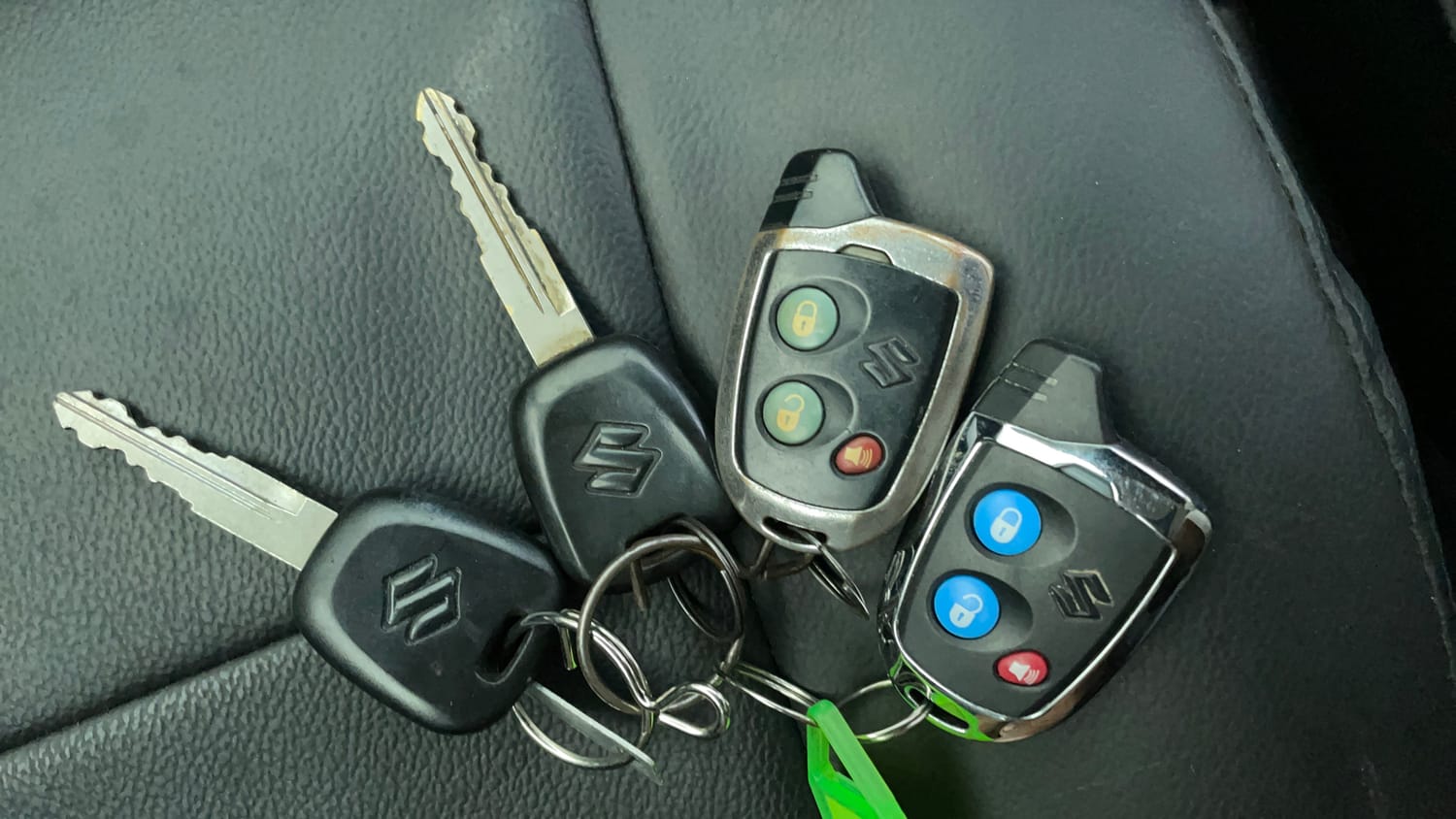 Used 2013 Maruti Suzuki Wagon R LXI Petrol Manual extra CAR KEY VIEW