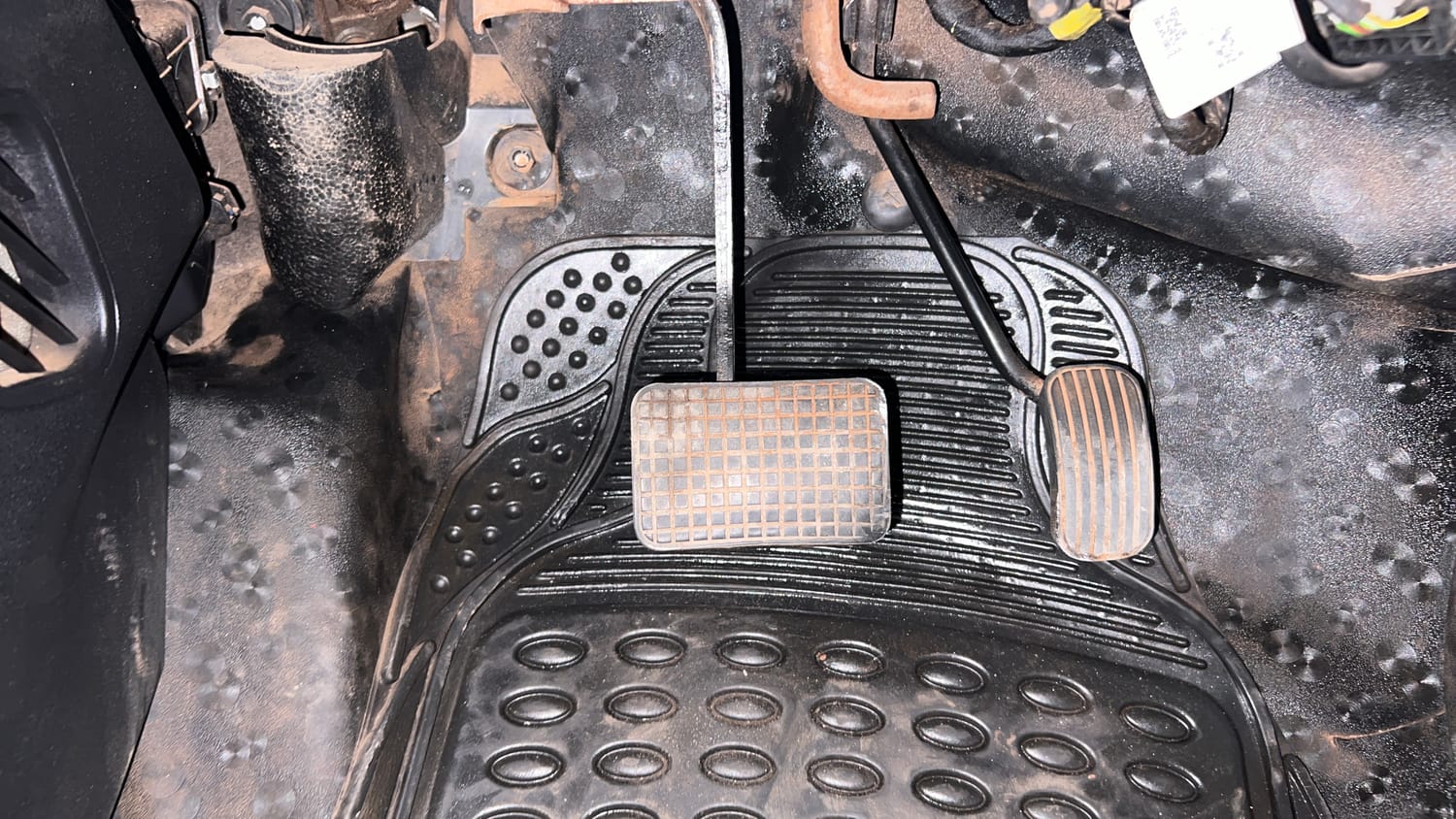 Used 2020 Tata Tiago XZA Plus Dual Tone Petrol Automatic interior PEDALS VIEW