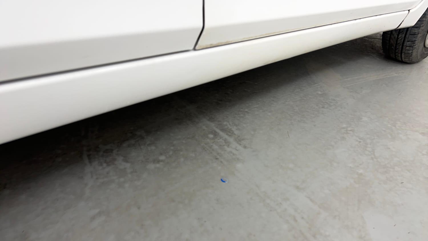 Used 2017 Hyundai Eon Magna + Petrol Manual dents MINOR SCRATCH