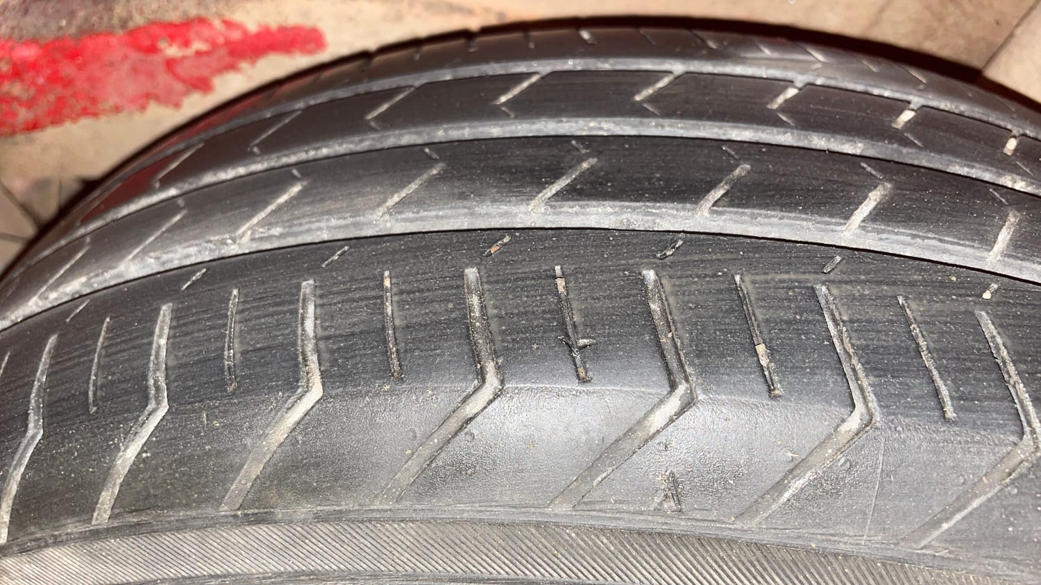Used 2024 Maruti Suzuki Celerio ZXi Plus Petrol Manual tyres LEFT REAR TYRE TREAD VIEW