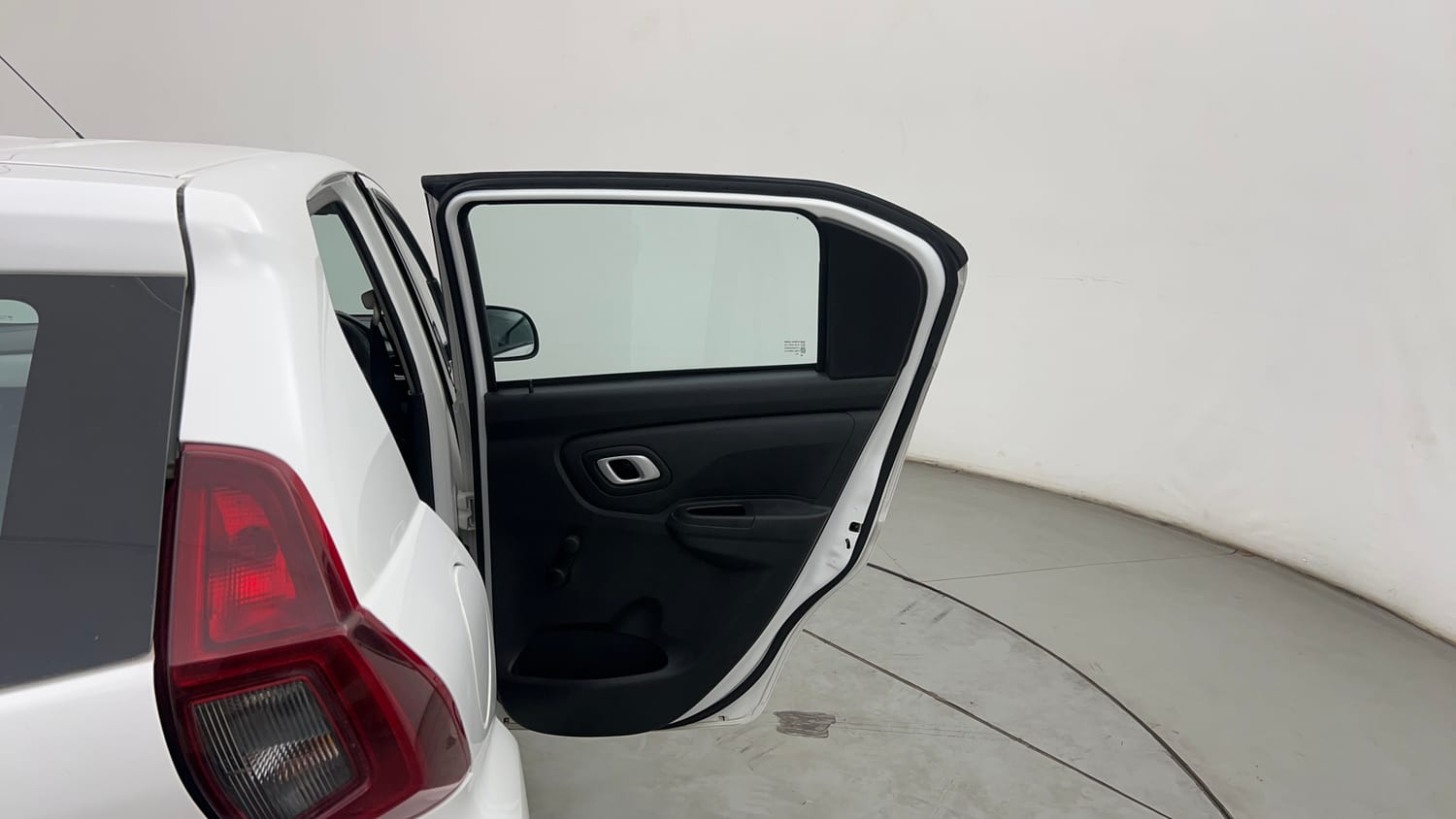 Used 2021 Datsun Redi-GO T(O) 1.0 AMT Petrol Automatic interior RIGHT REAR DOOR OPEN VIEW