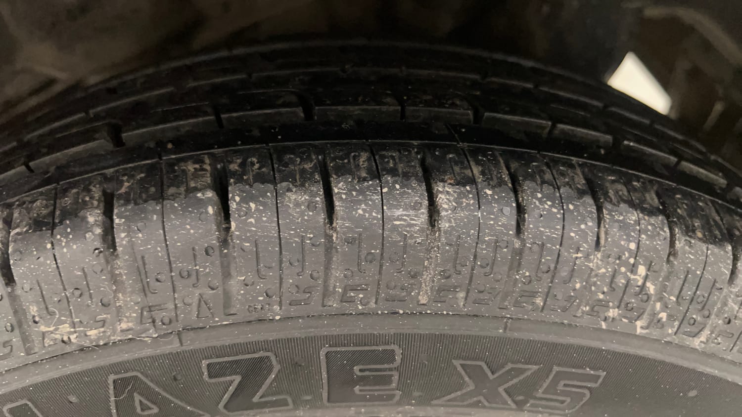 Used 2019 Hyundai Eon Magna + Petrol Manual tyres LEFT REAR TYRE TREAD VIEW
